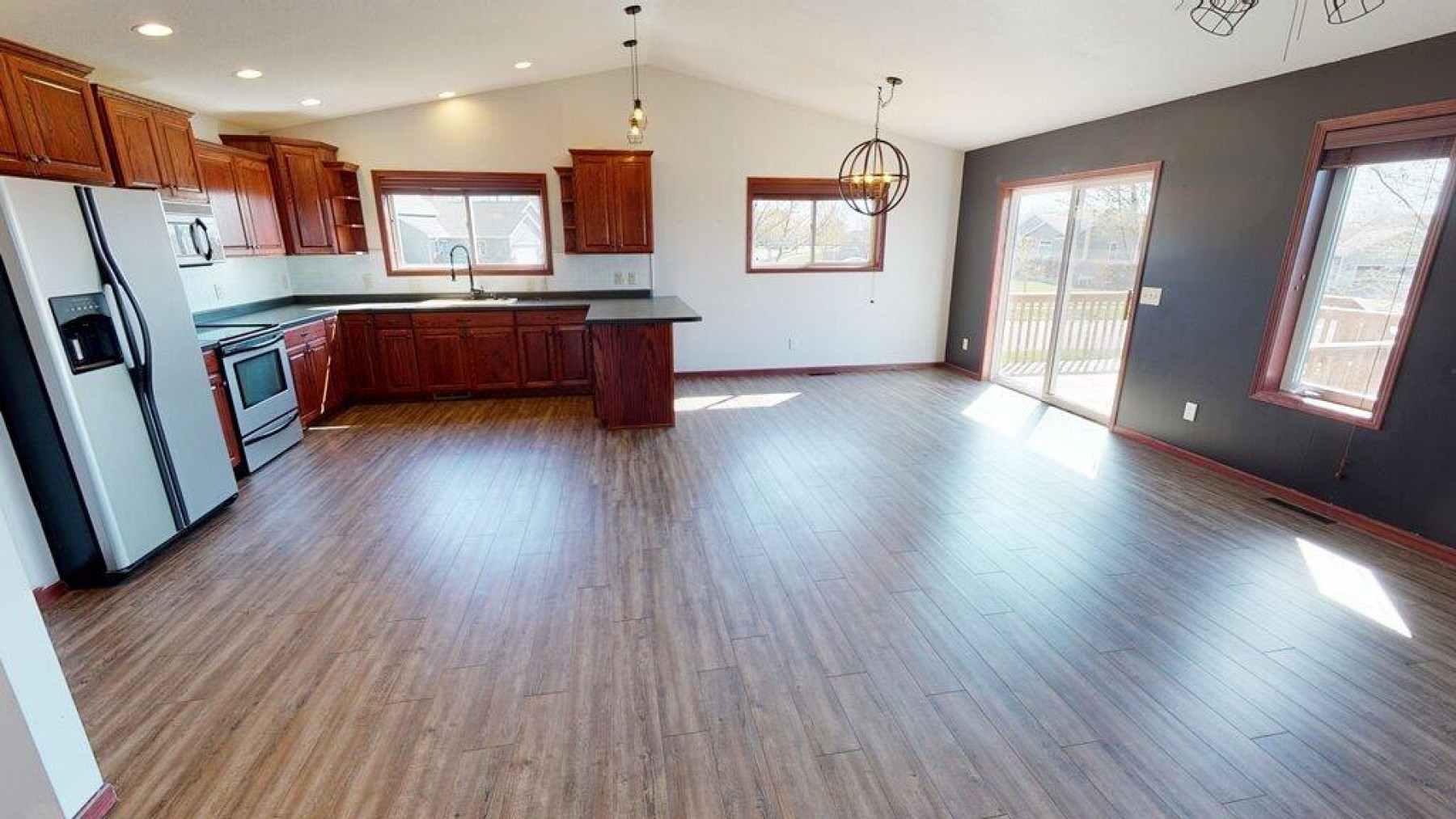 1830 Eberlein Drive, Brookings, SD 57006