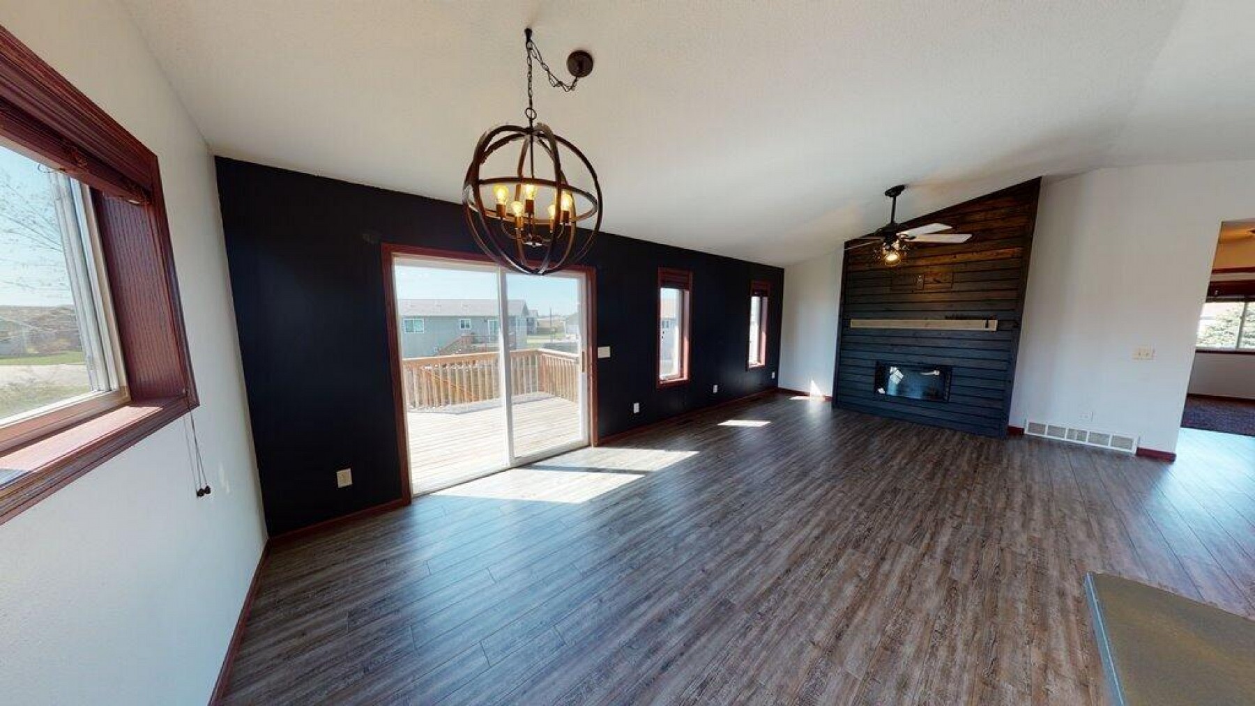 1830 Eberlein Drive, Brookings, SD 57006