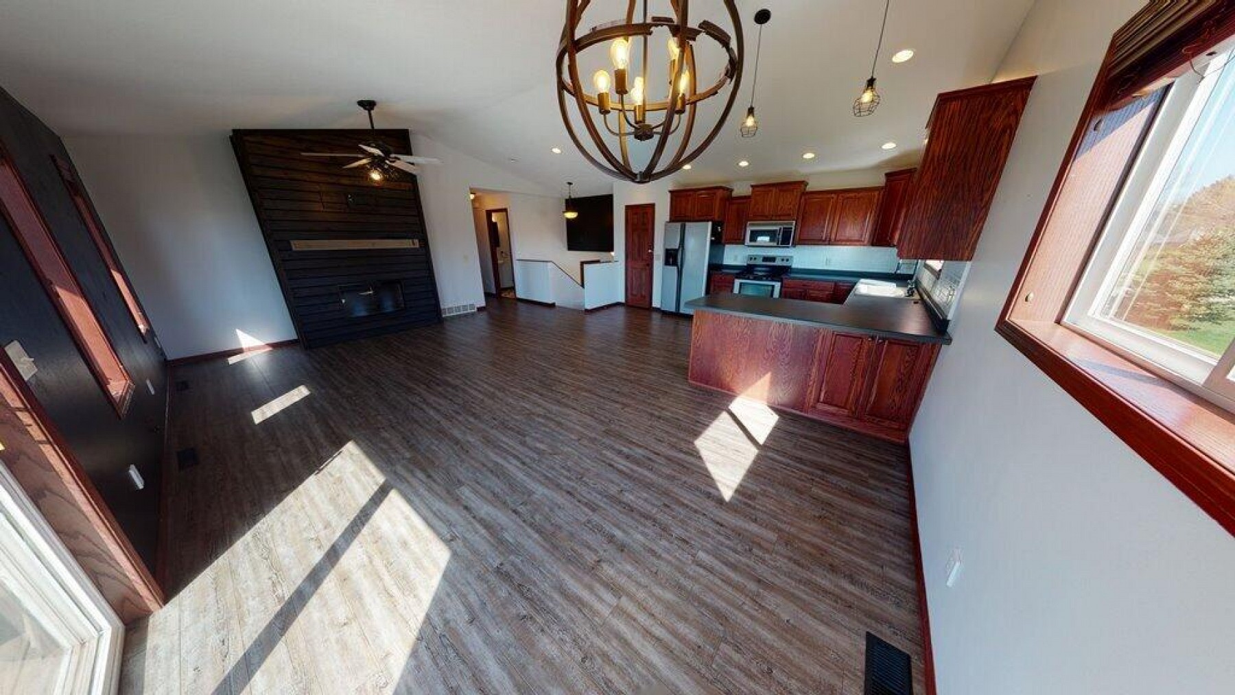 1830 Eberlein Drive, Brookings, SD 57006