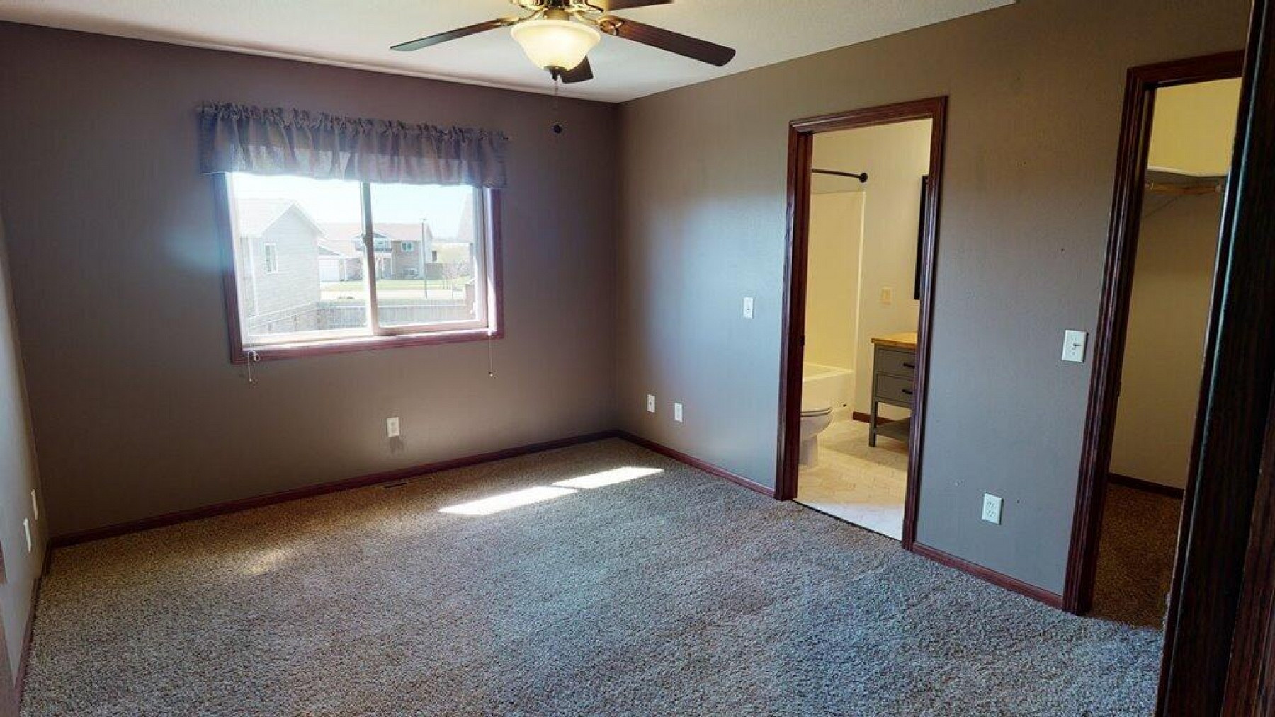 1830 Eberlein Drive, Brookings, SD 57006