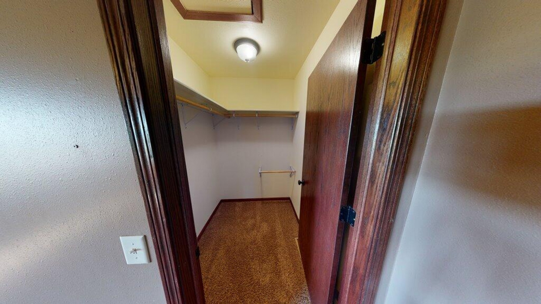 1830 Eberlein Drive, Brookings, SD 57006