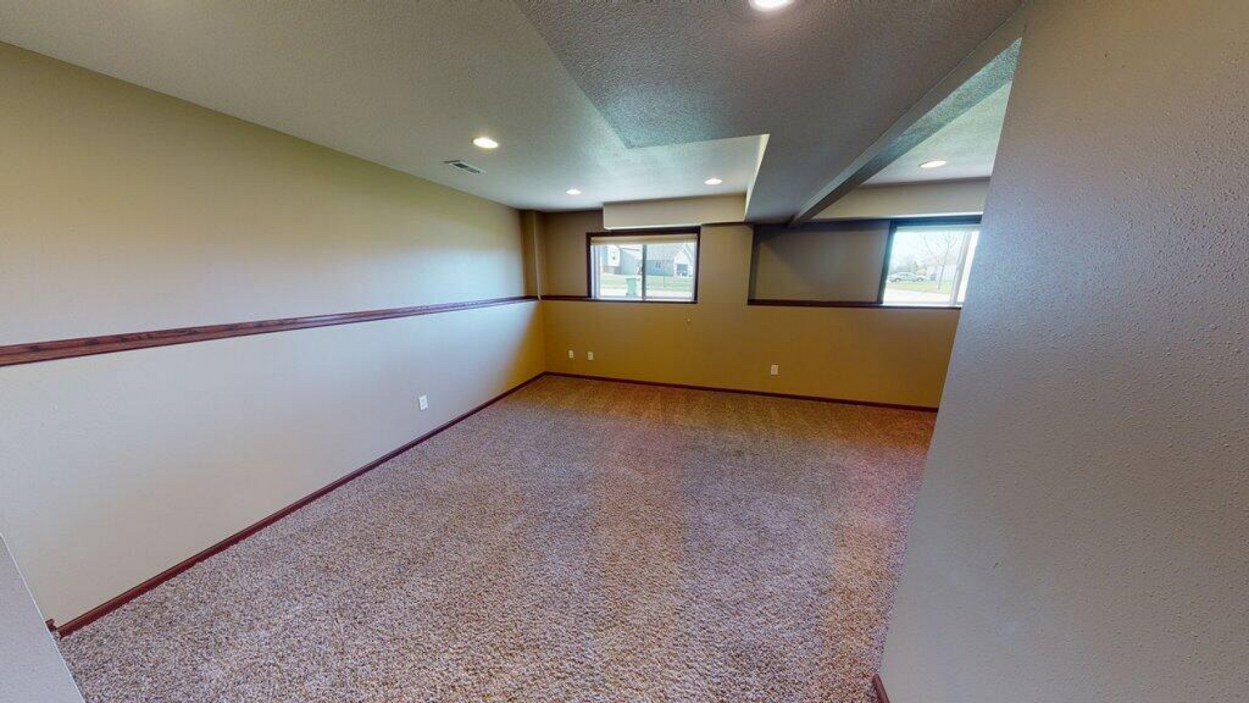 1830 Eberlein Drive, Brookings, SD 57006