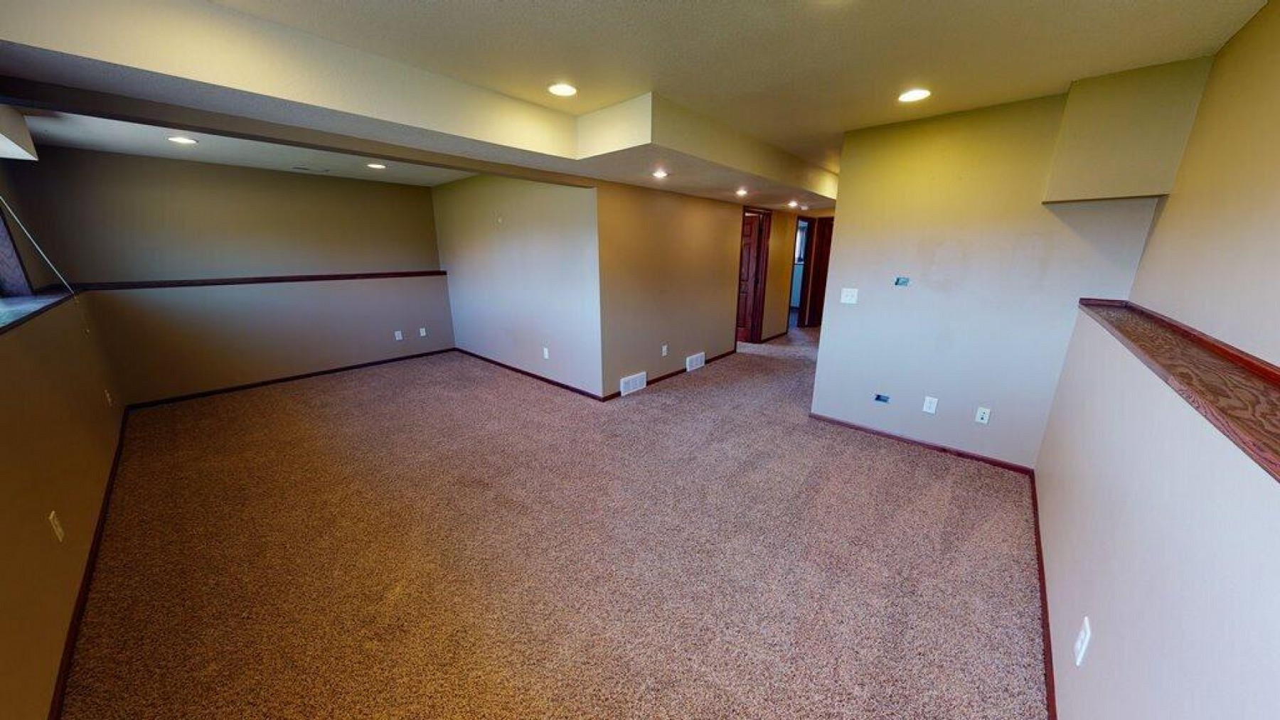 1830 Eberlein Drive, Brookings, SD 57006