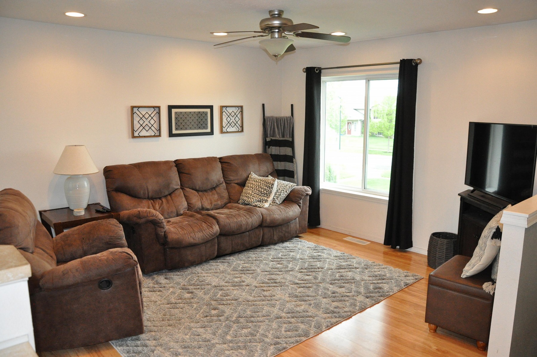 2207 16th Avenue S, Brookings, SD 57006