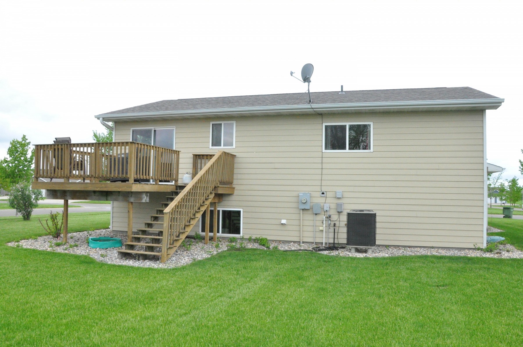 2207 16th Avenue S, Brookings, SD 57006