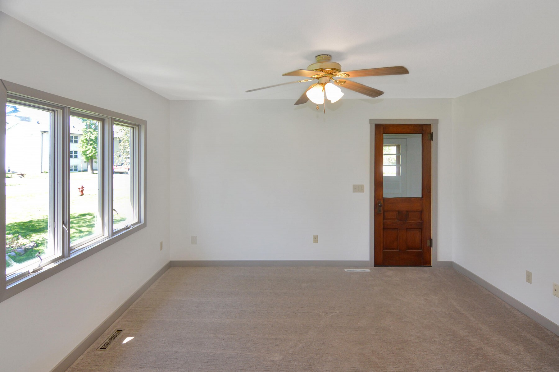 102 Elm Avenue, Aurora, SD 57002