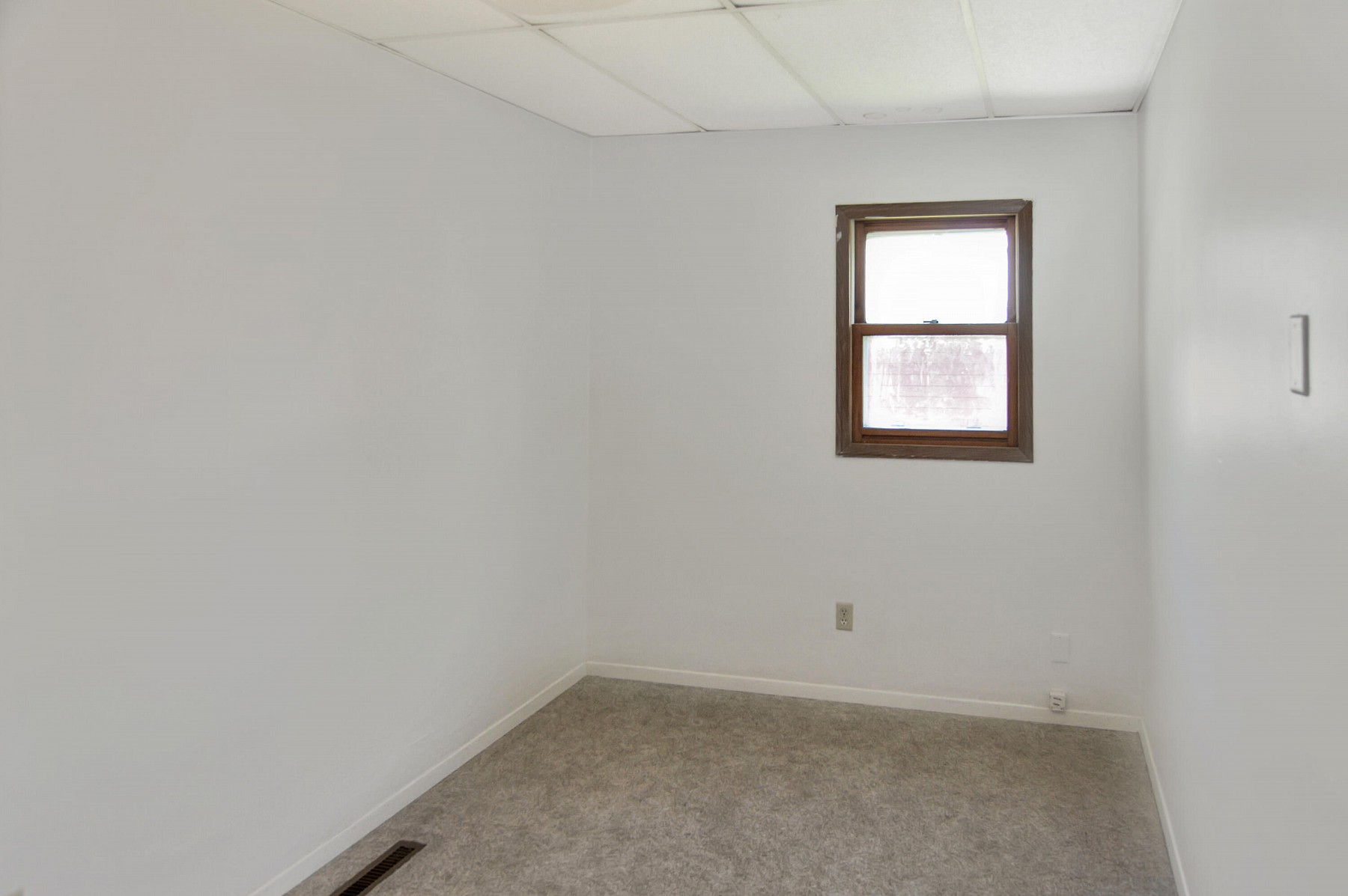 102 Elm Avenue, Aurora, SD 57002