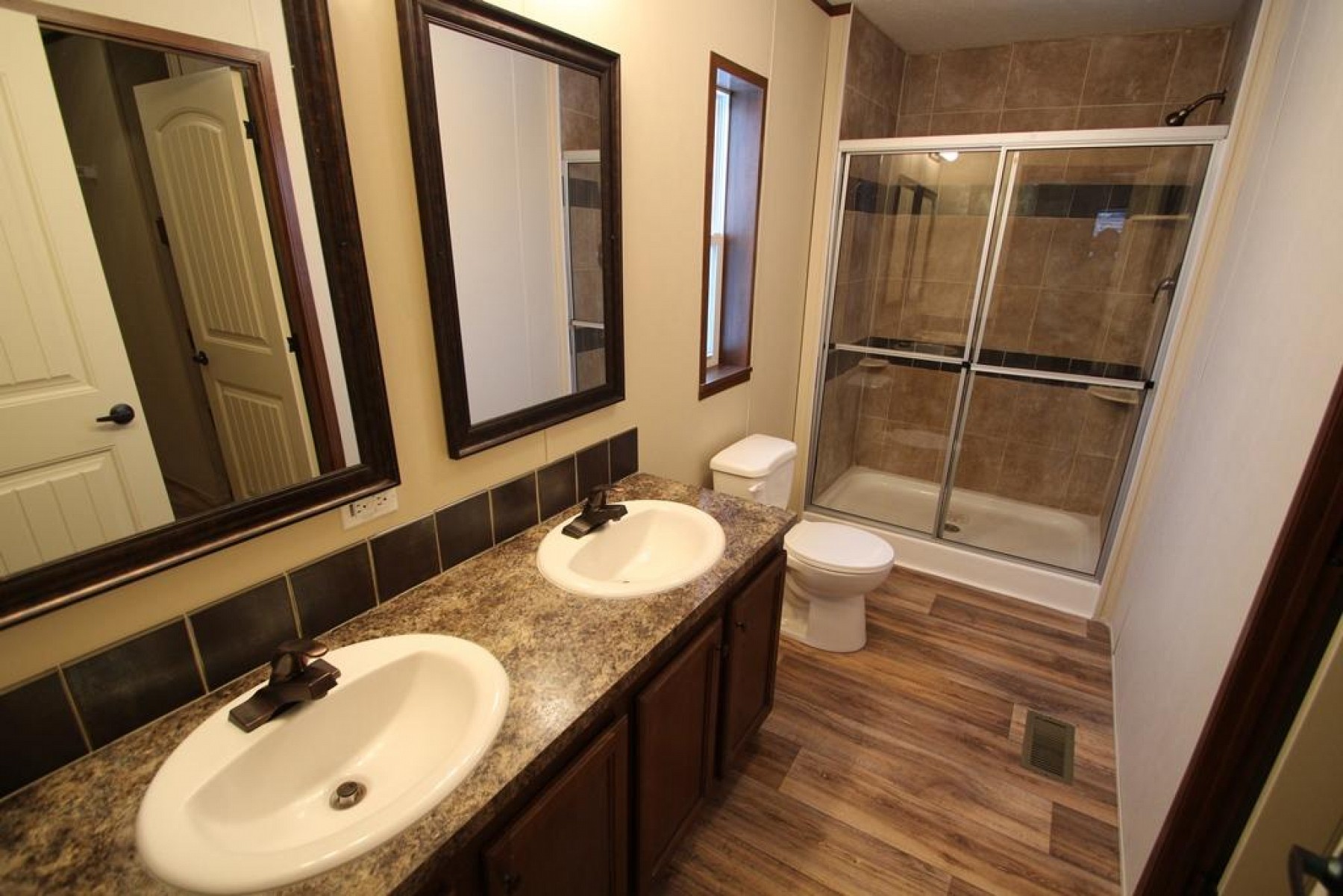 1003 Chaparral Drive, Brookings, SD 57006