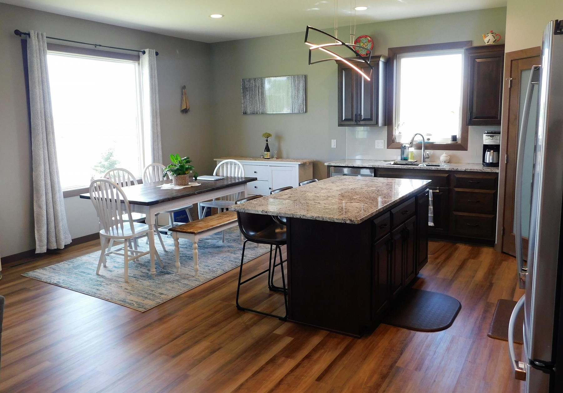 513 Swallow Ridge, Brookings, SD 57006