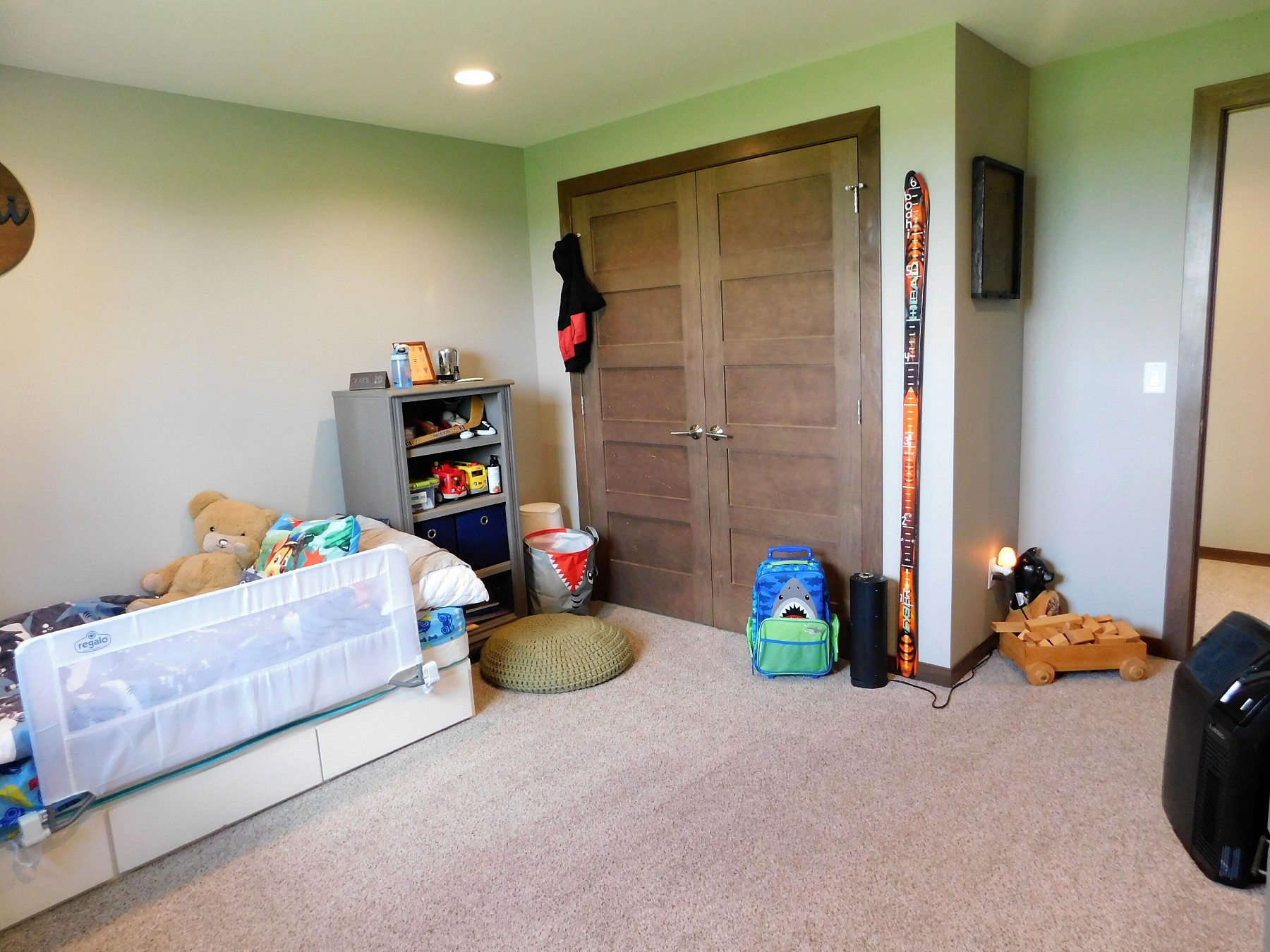 513 Swallow Ridge, Brookings, SD 57006