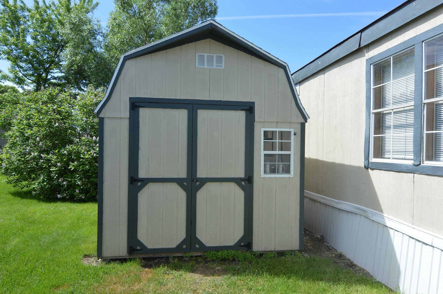 408 3rd Avenue S, Brookings, SD 57006