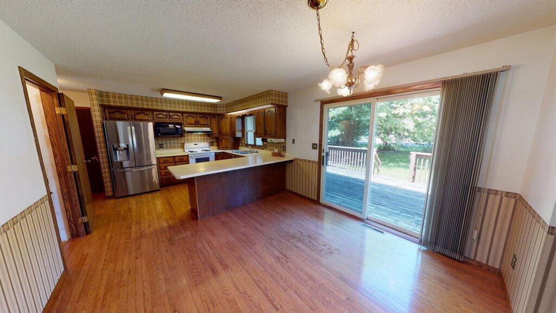 307 Lincoln Lane, Volga, SD 57071