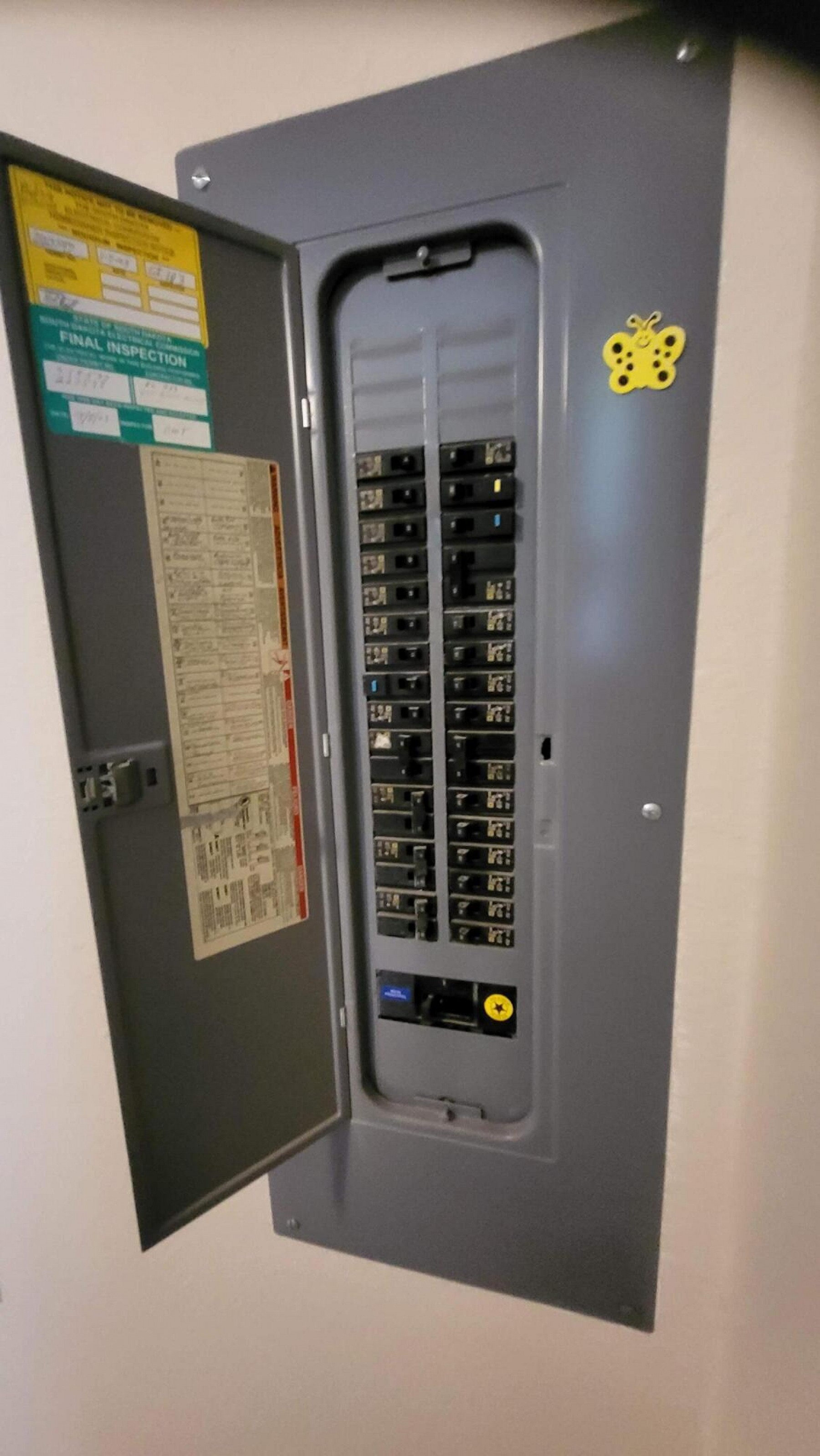 400 5th Street, White, SD 57276