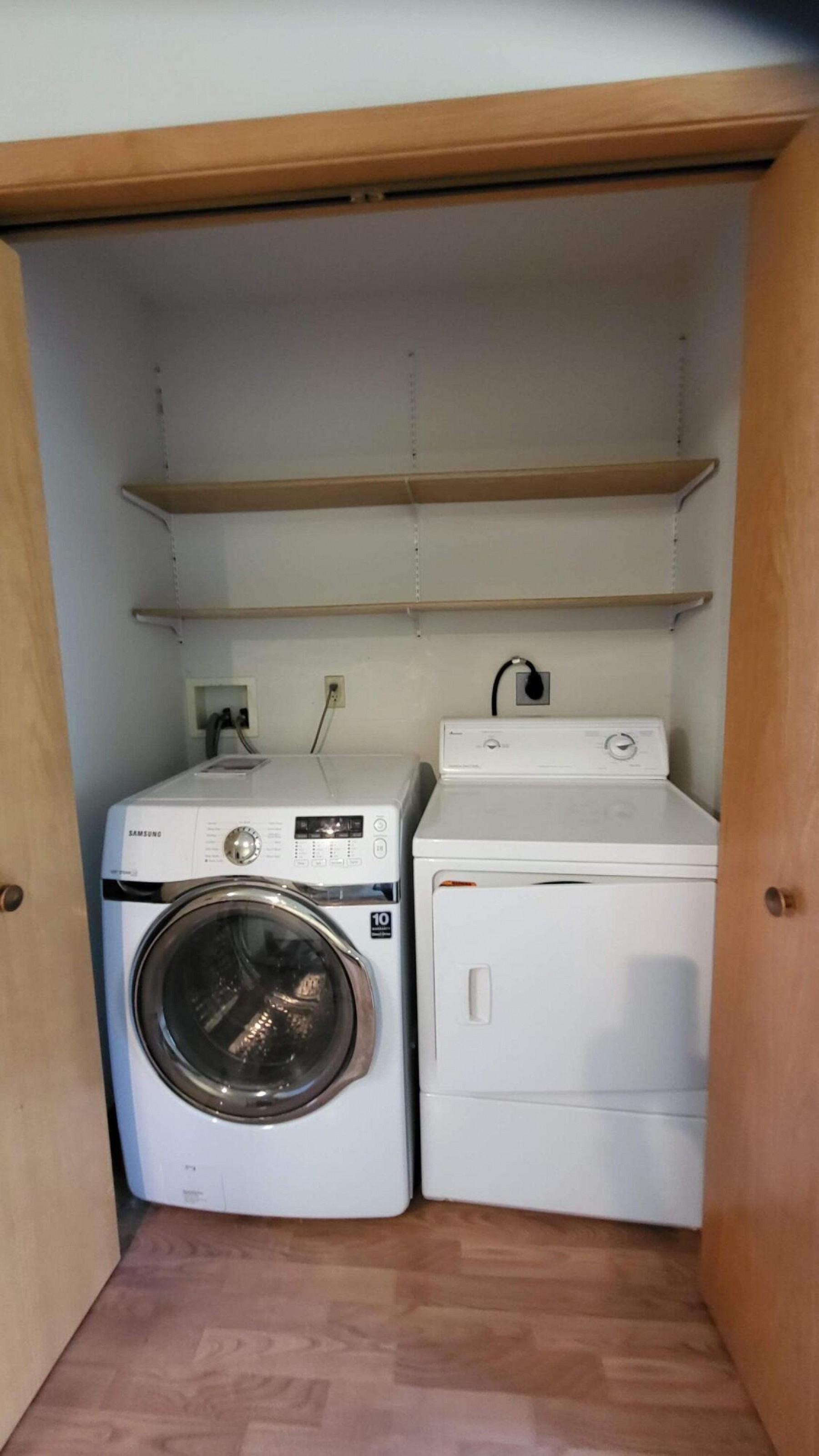 400 5th Street, White, SD 57276