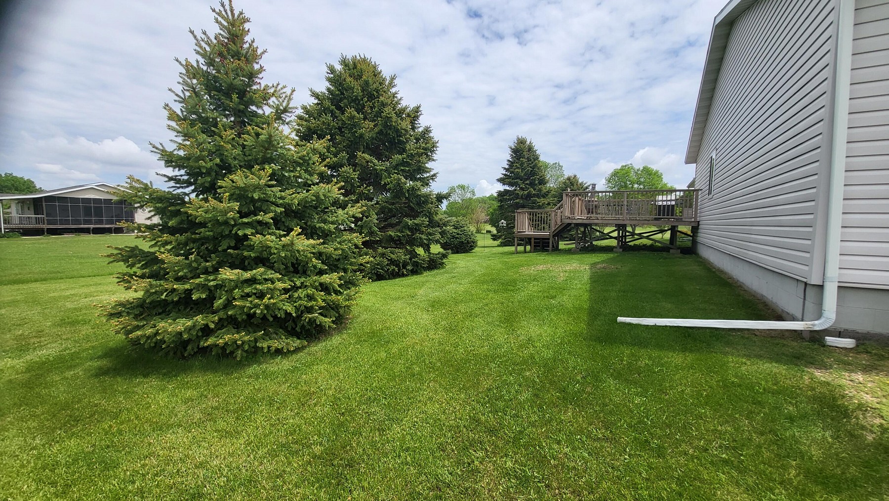 400 5th Street, White, SD 57276