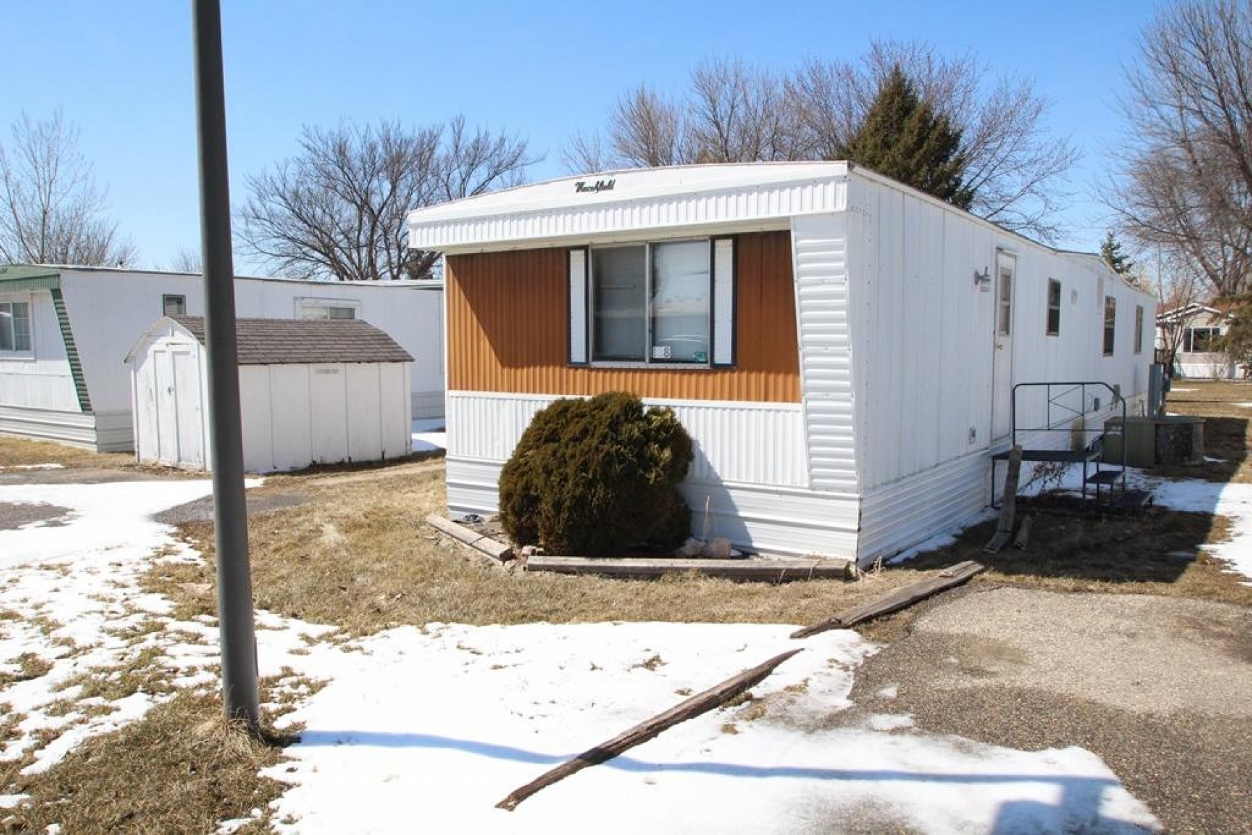 408 3rd Ave S, Brookings, SD 57006