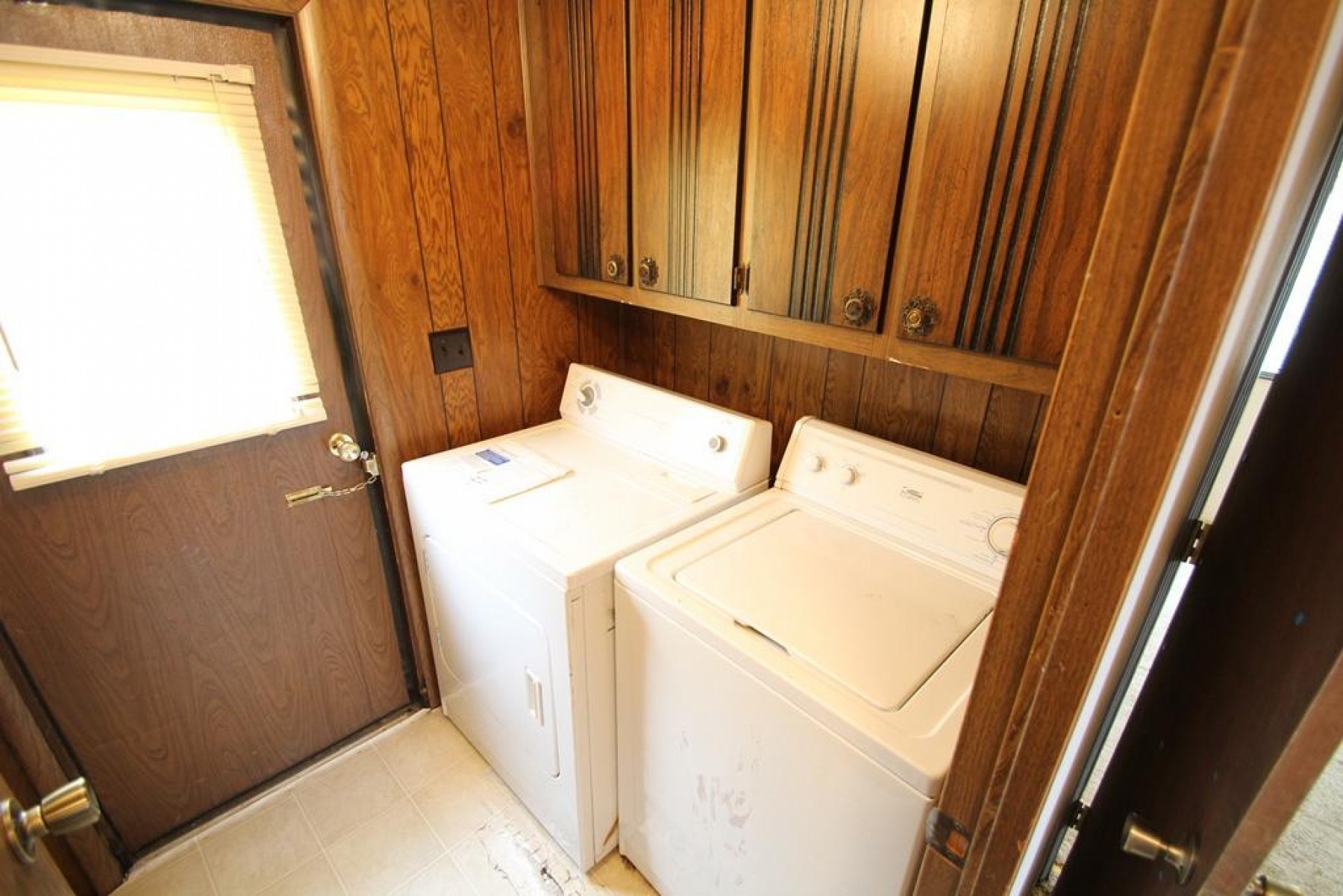 408 3rd Ave S, Brookings, SD 57006