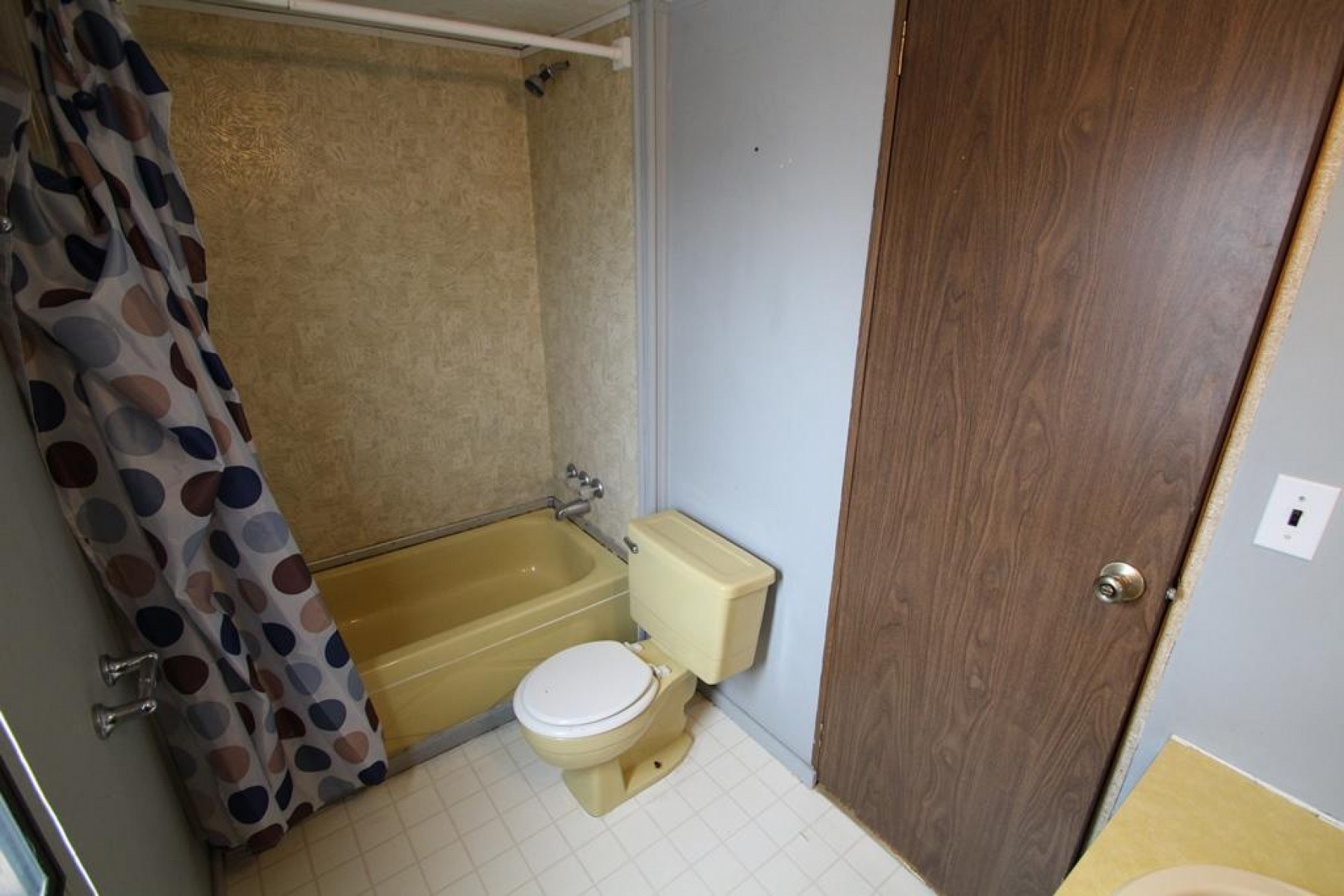 408 3rd Ave S, Brookings, SD 57006