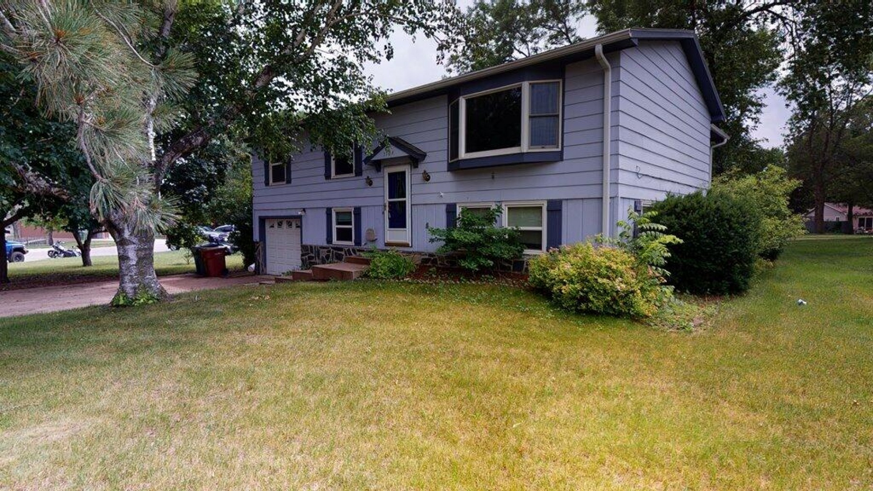 1734 Santee Trail, Brookings, SD 57006