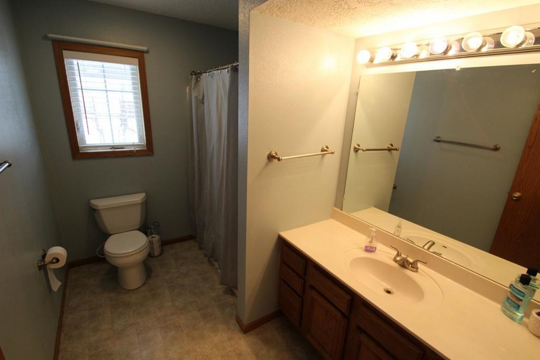 1622 7th Avenue S, Brookings, SD 57006