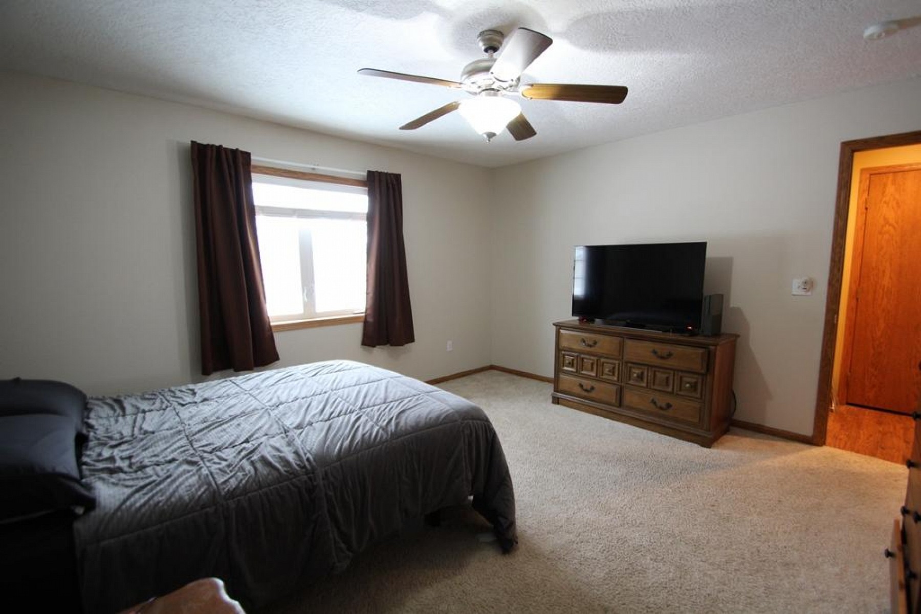 1622 7th Avenue S, Brookings, SD 57006