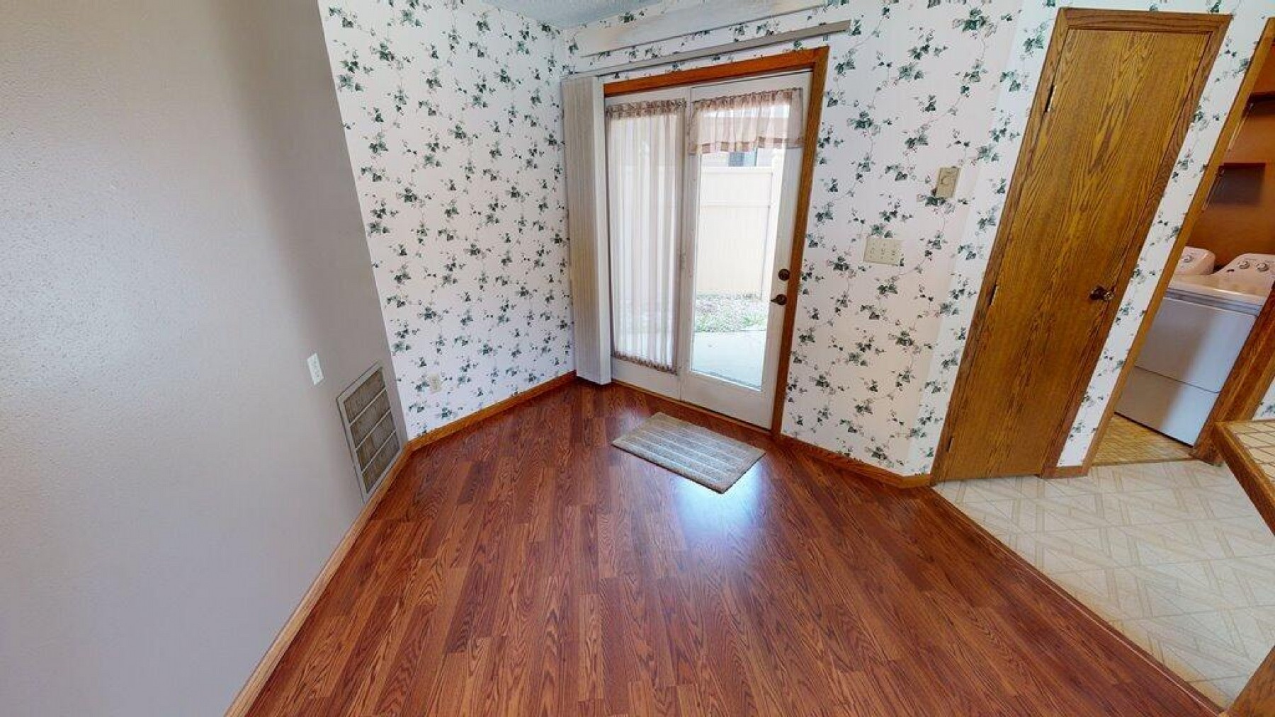 703 Elm Avenue, Brookings, SD 57006