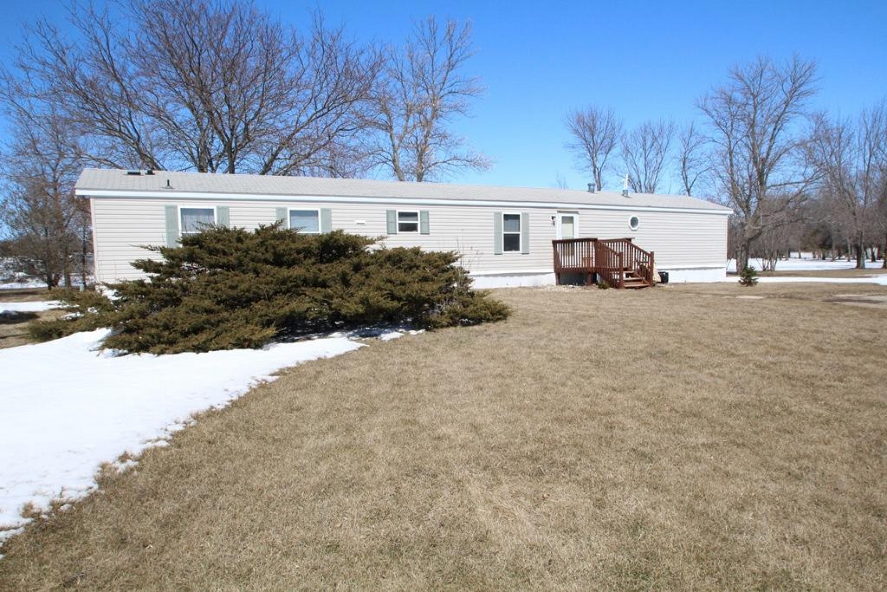 111 Wagon Wheel Circle, Brookings, SD 57006