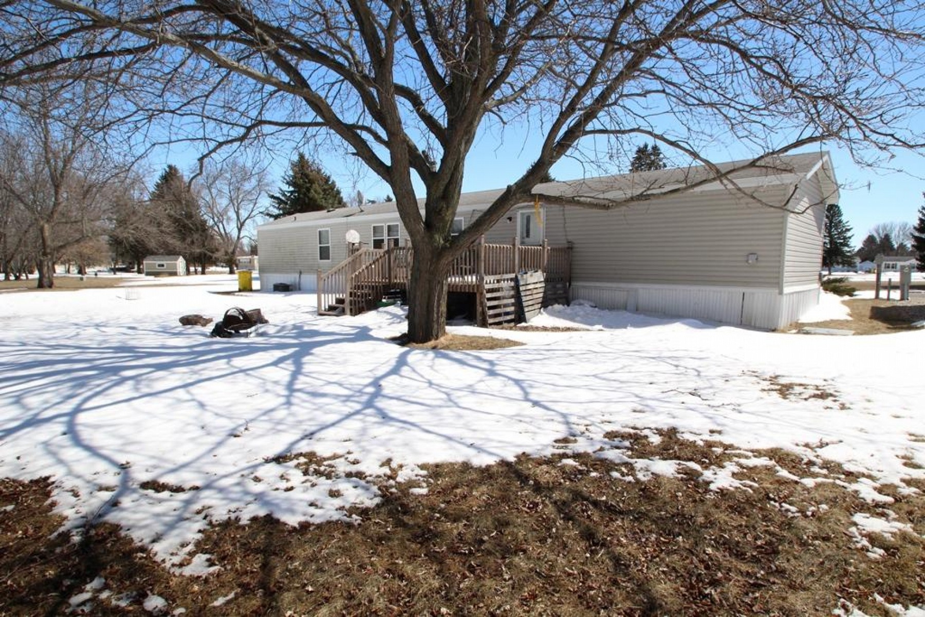 111 Wagon Wheel Circle, Brookings, SD 57006