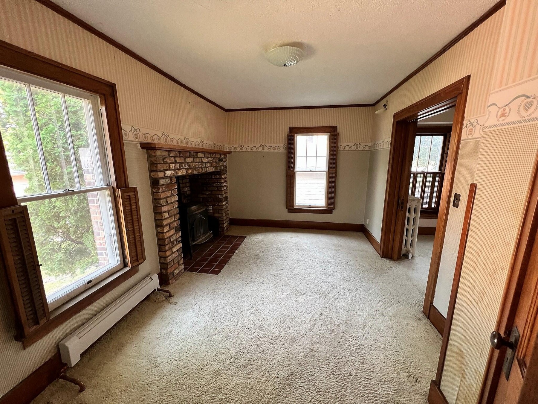 217 11th Avenue, Brookings, SD 57006