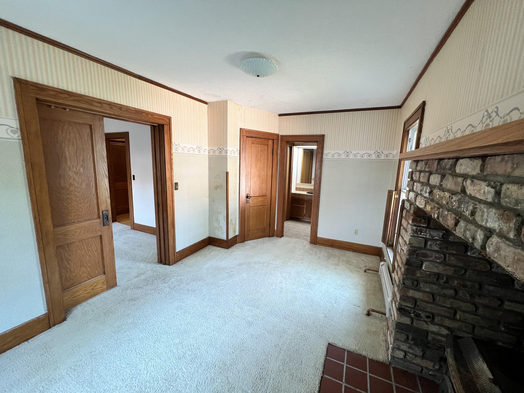 217 11th Avenue, Brookings, SD 57006