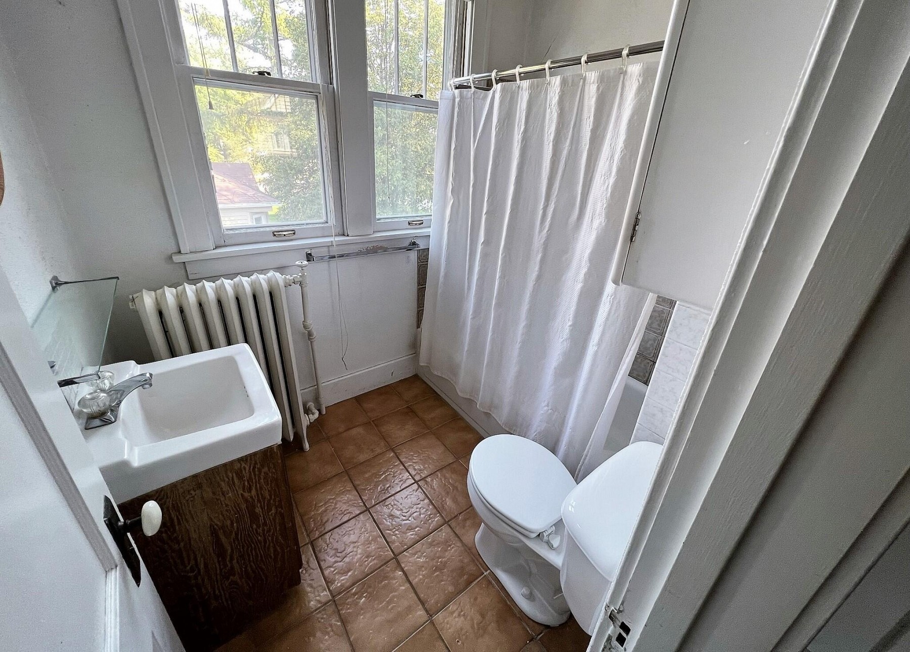 217 11th Avenue, Brookings, SD 57006