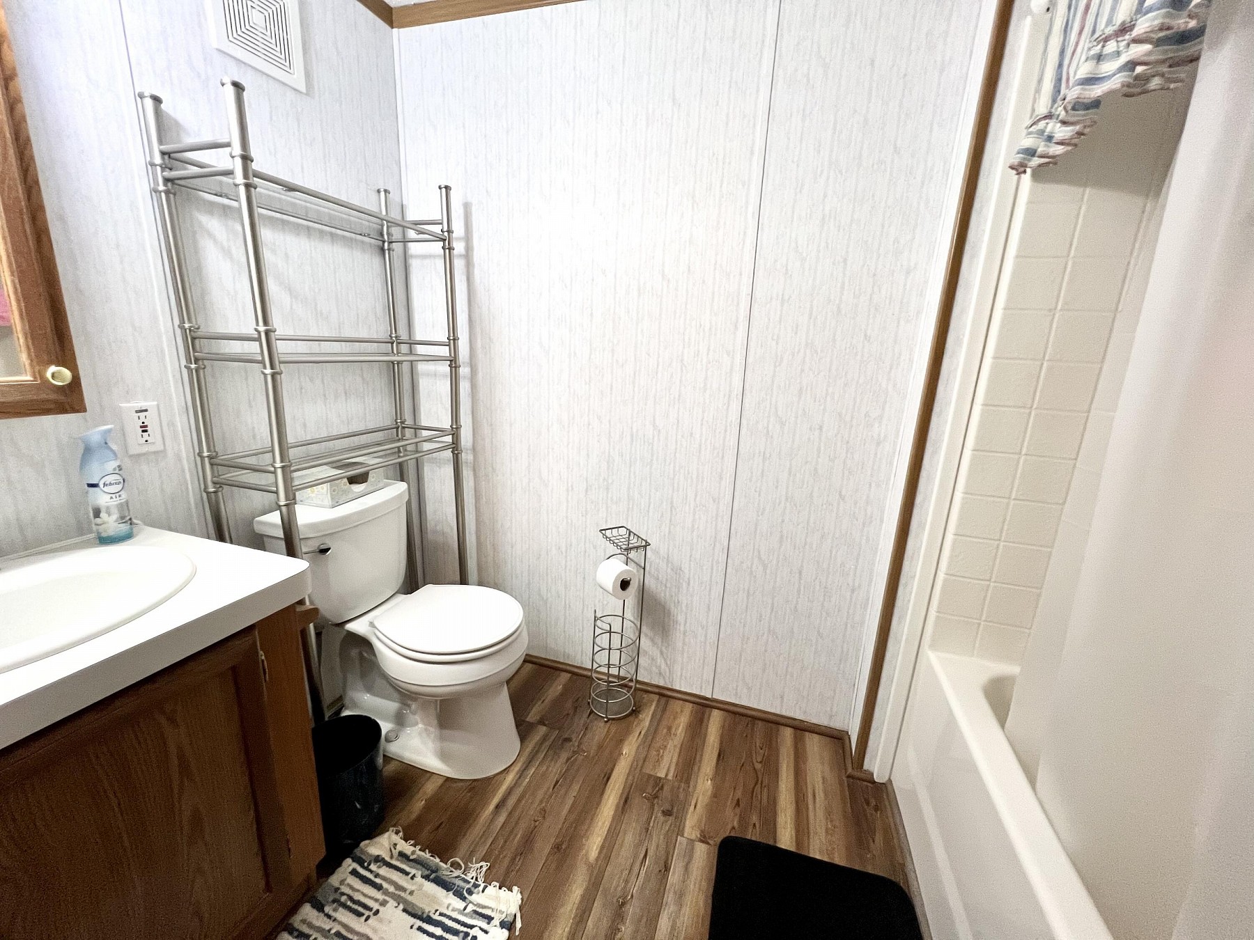 900 15th Street S, Brookings, SD 57006