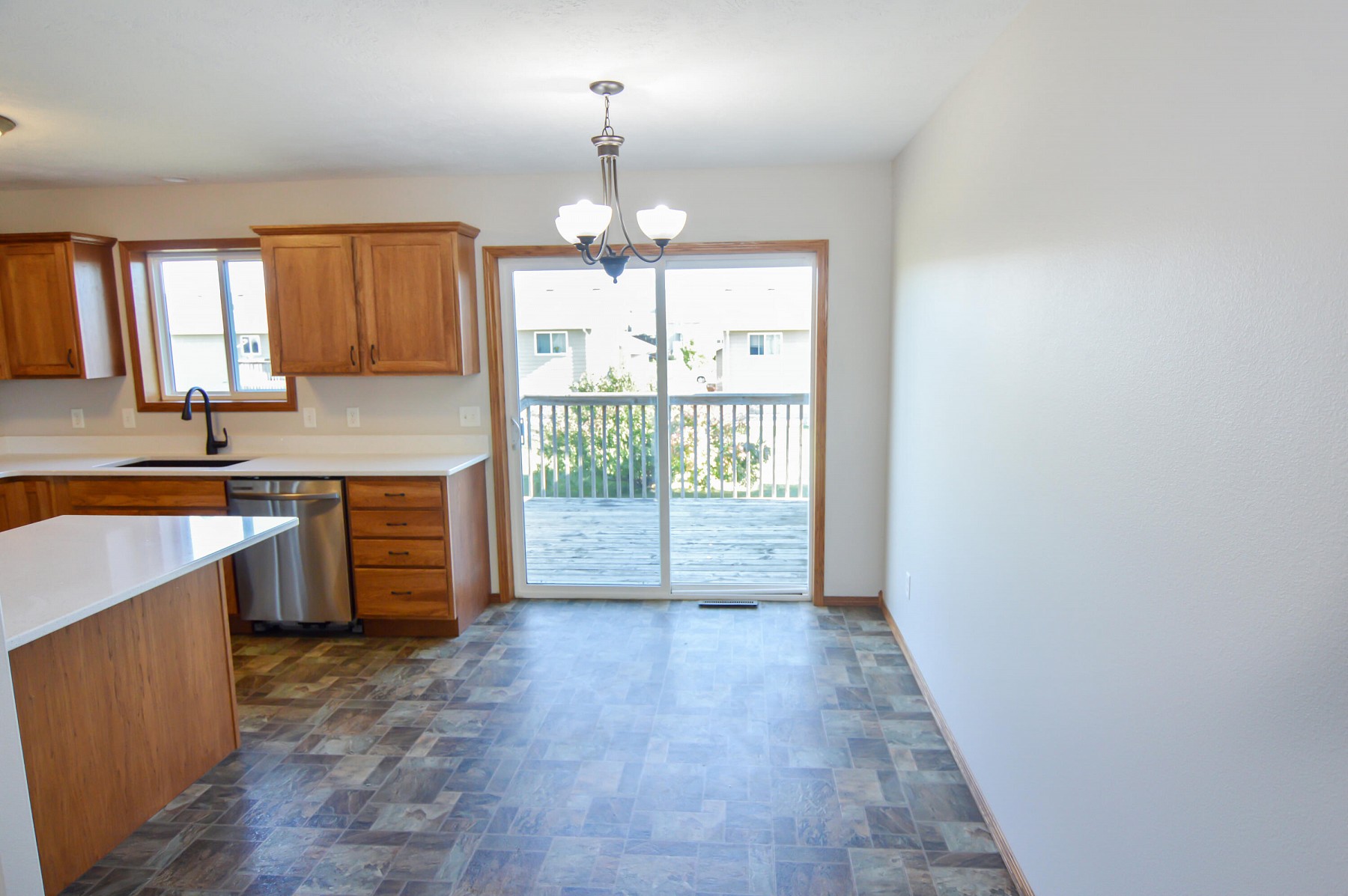 1730 Torrey Pines Drive, Brookings, SD 57006