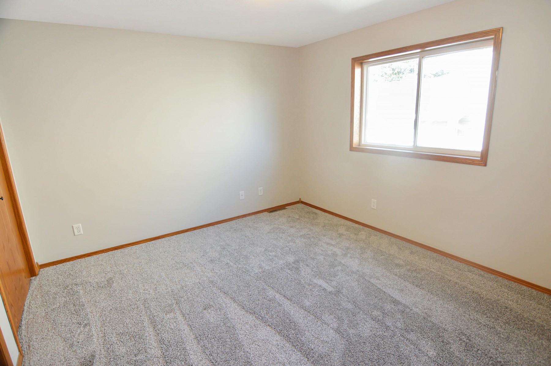 1730 Torrey Pines Drive, Brookings, SD 57006