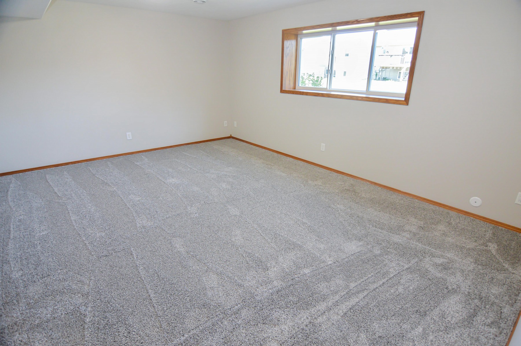 1730 Torrey Pines Drive, Brookings, SD 57006