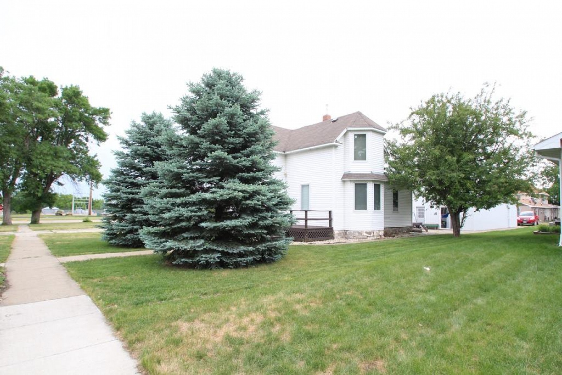 105 4th Street S, Arlington, SD 57212