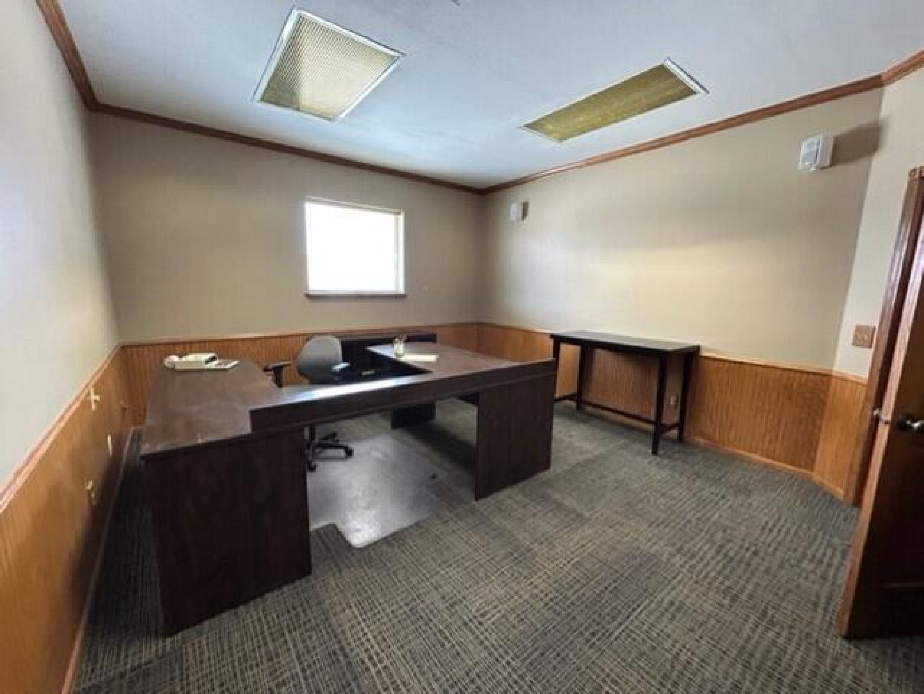 212 5th Avenue, Brookings, SD 57006