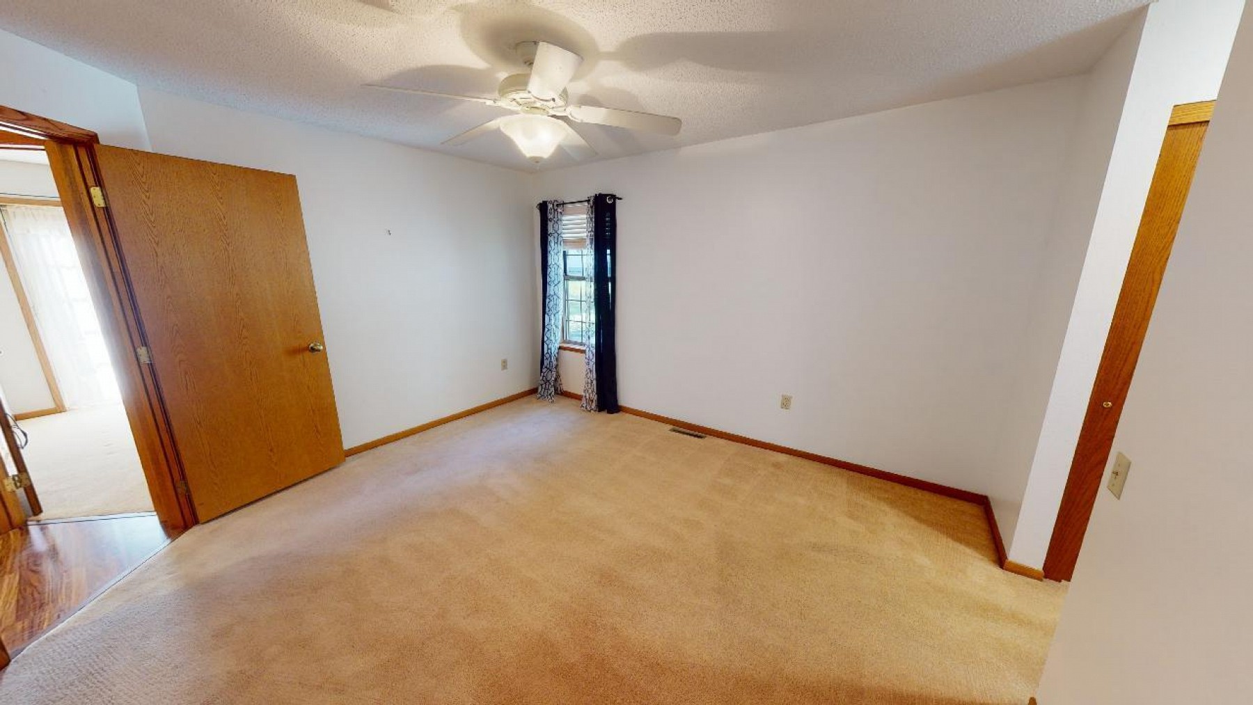 1351 Trail Ridge Circle, Brookings, SD 57006