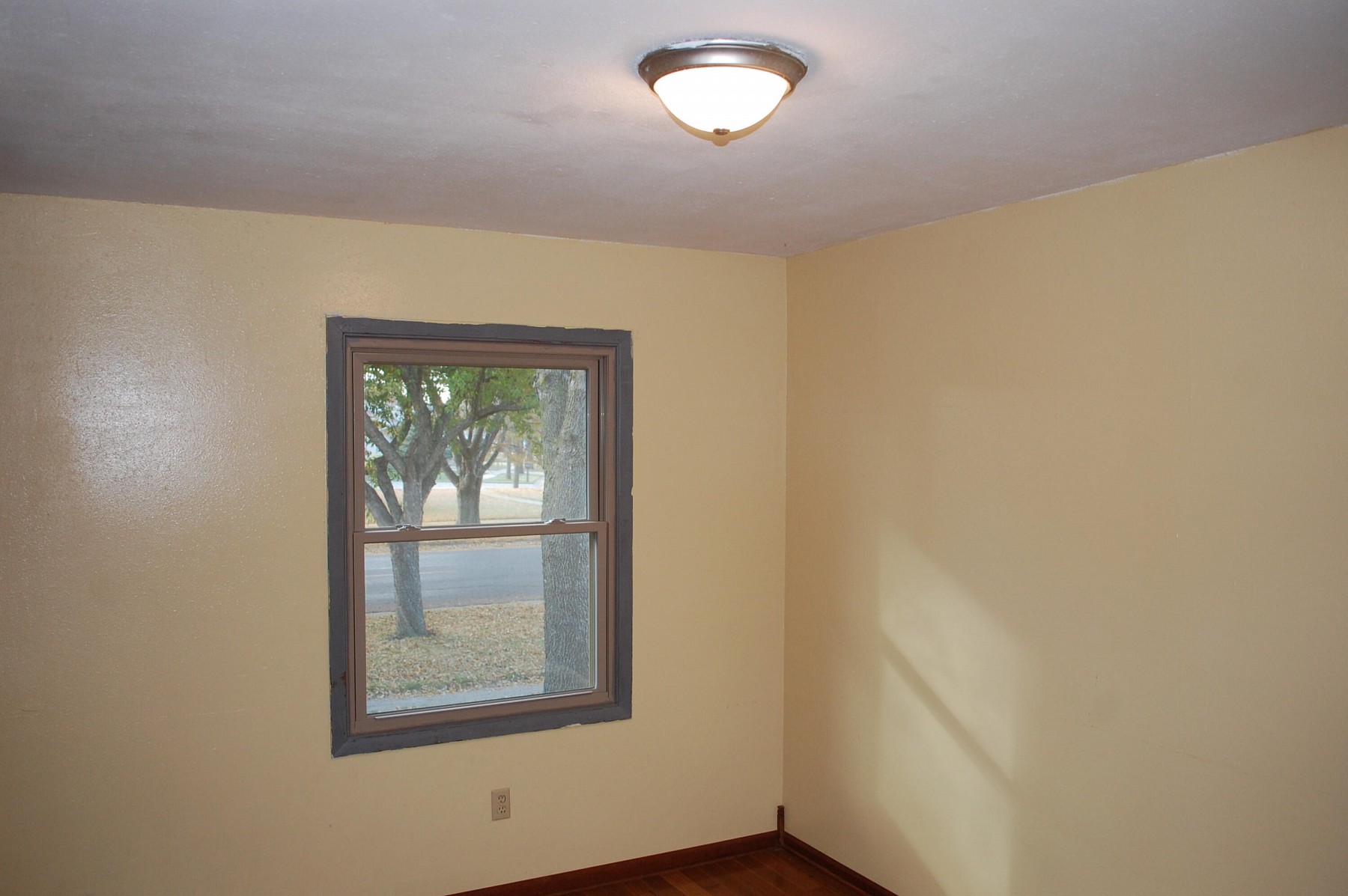 1127 12th Street S, Brookings, SD 57006