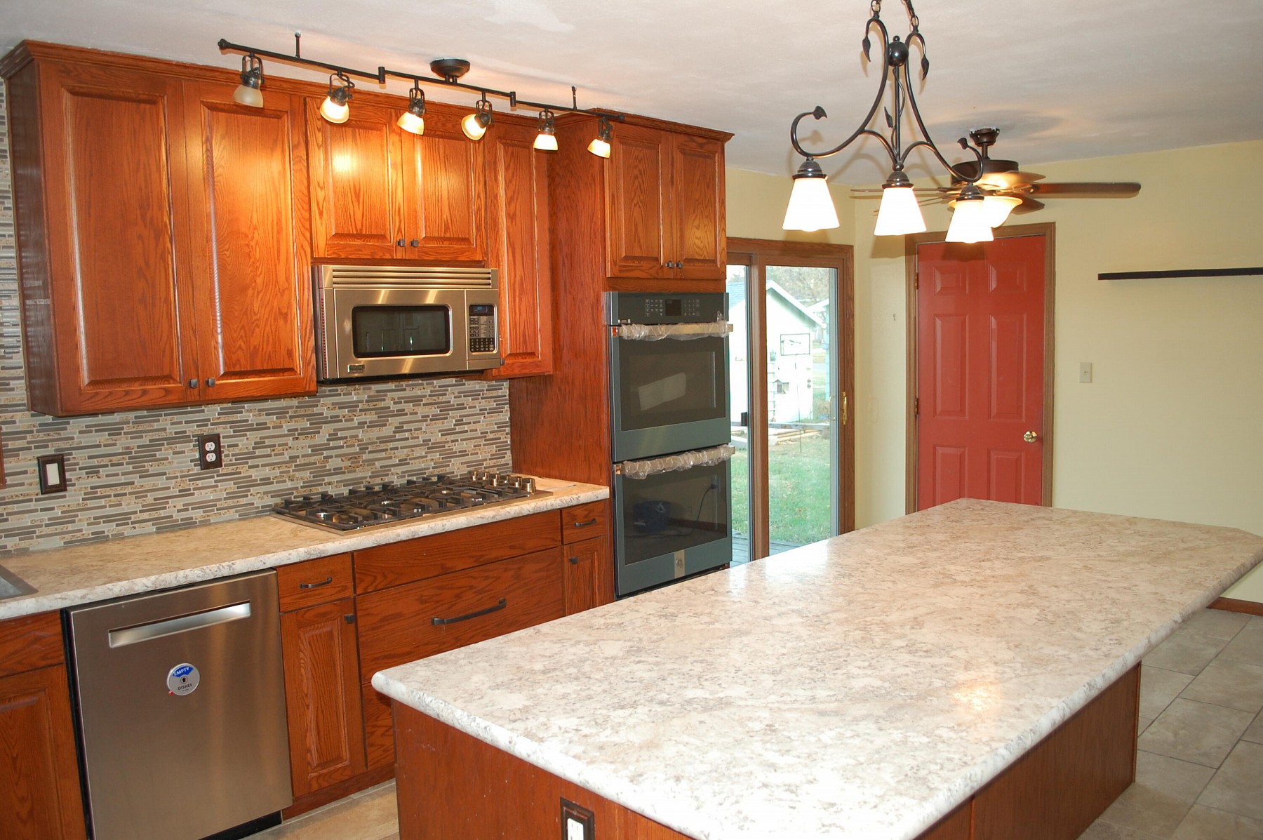 1127 12th Street S, Brookings, SD 57006