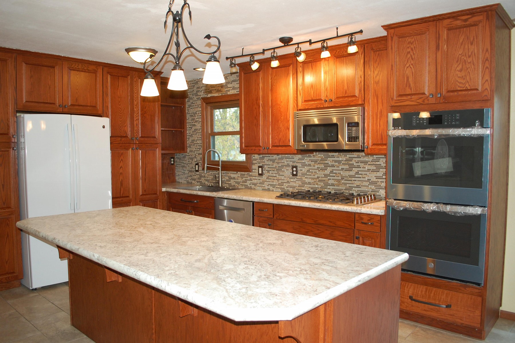 1127 12th Street S, Brookings, SD 57006