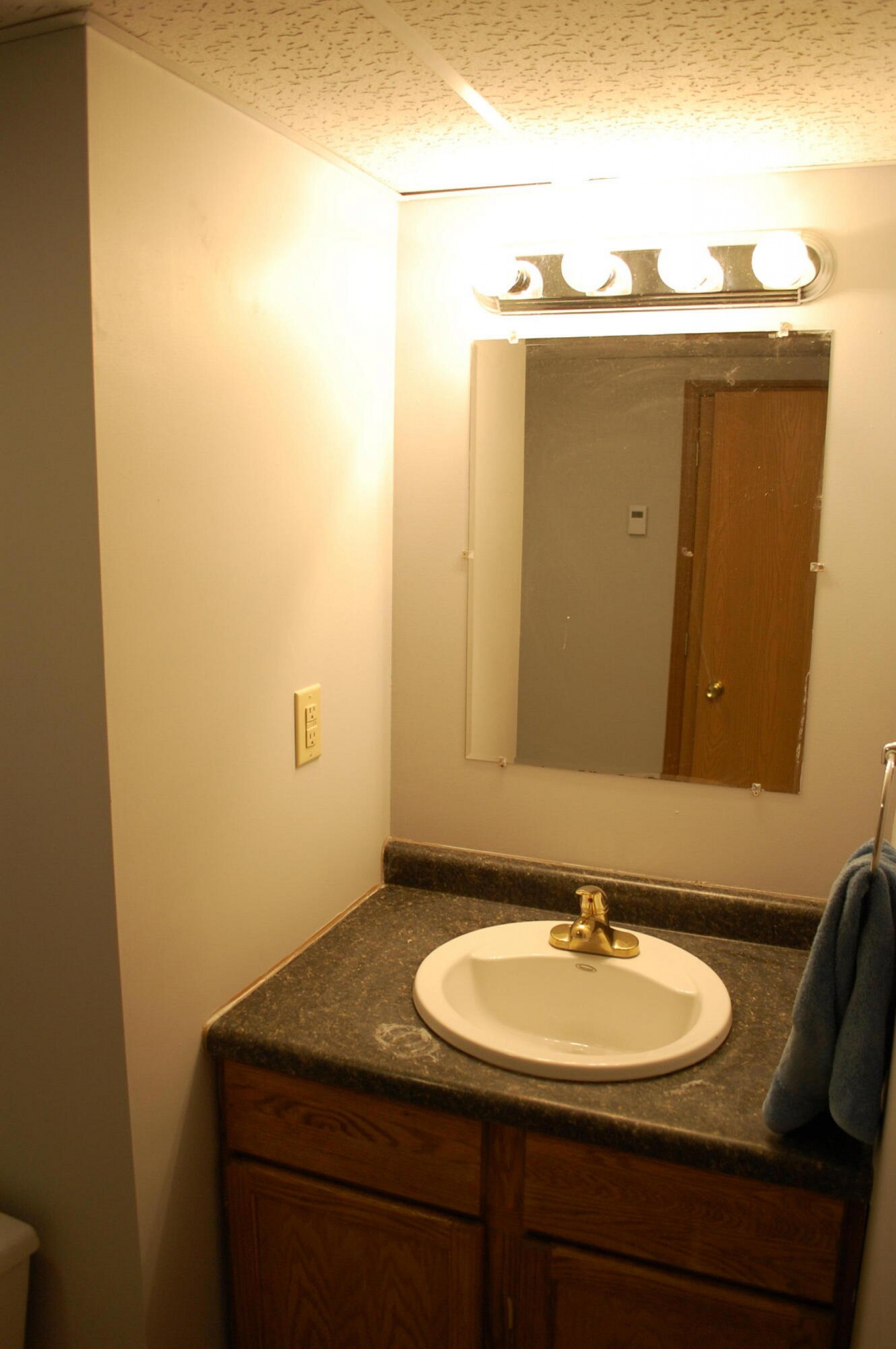 1127 12th Street S, Brookings, SD 57006