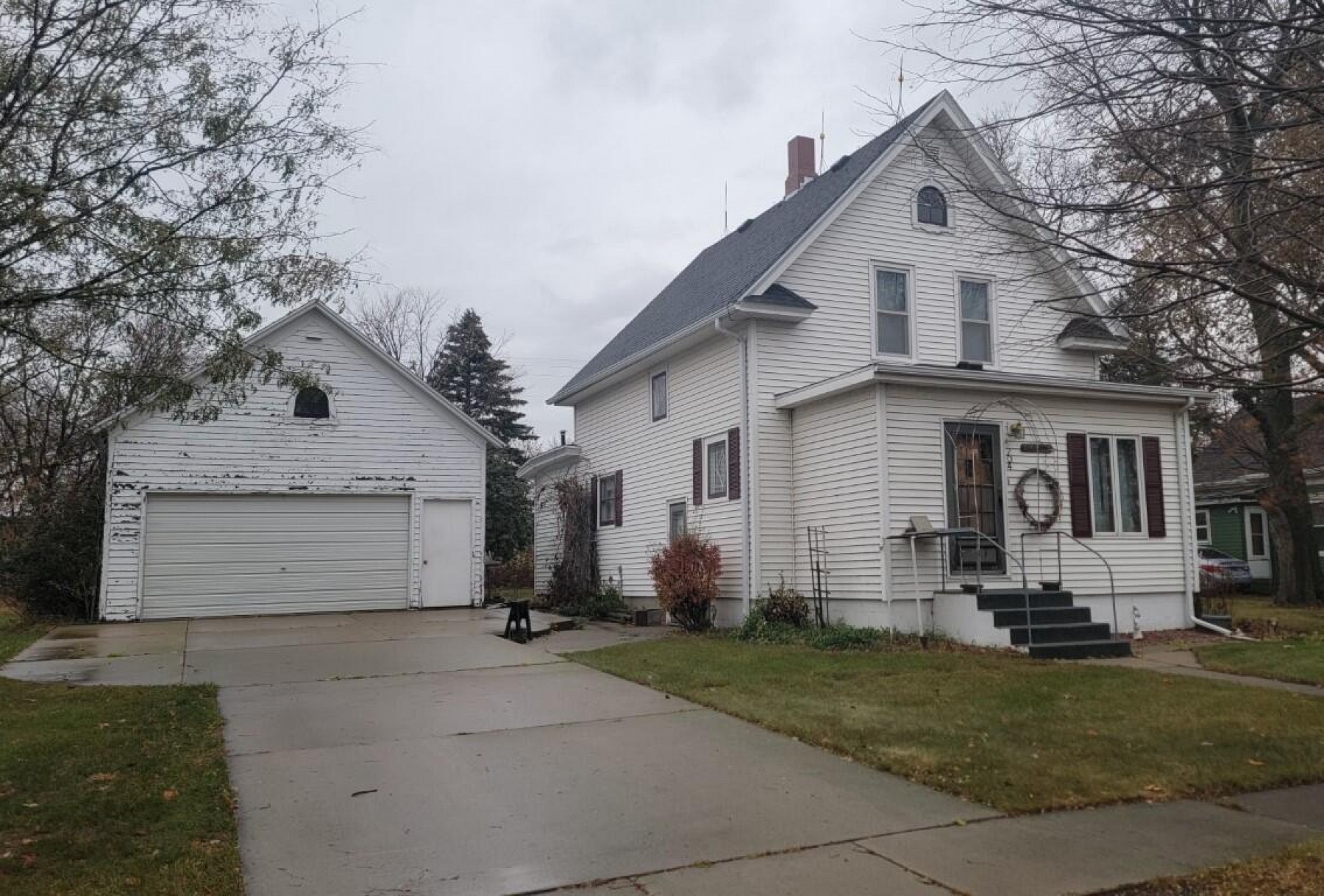 204 Main Avenue, Sinai, SD 57061