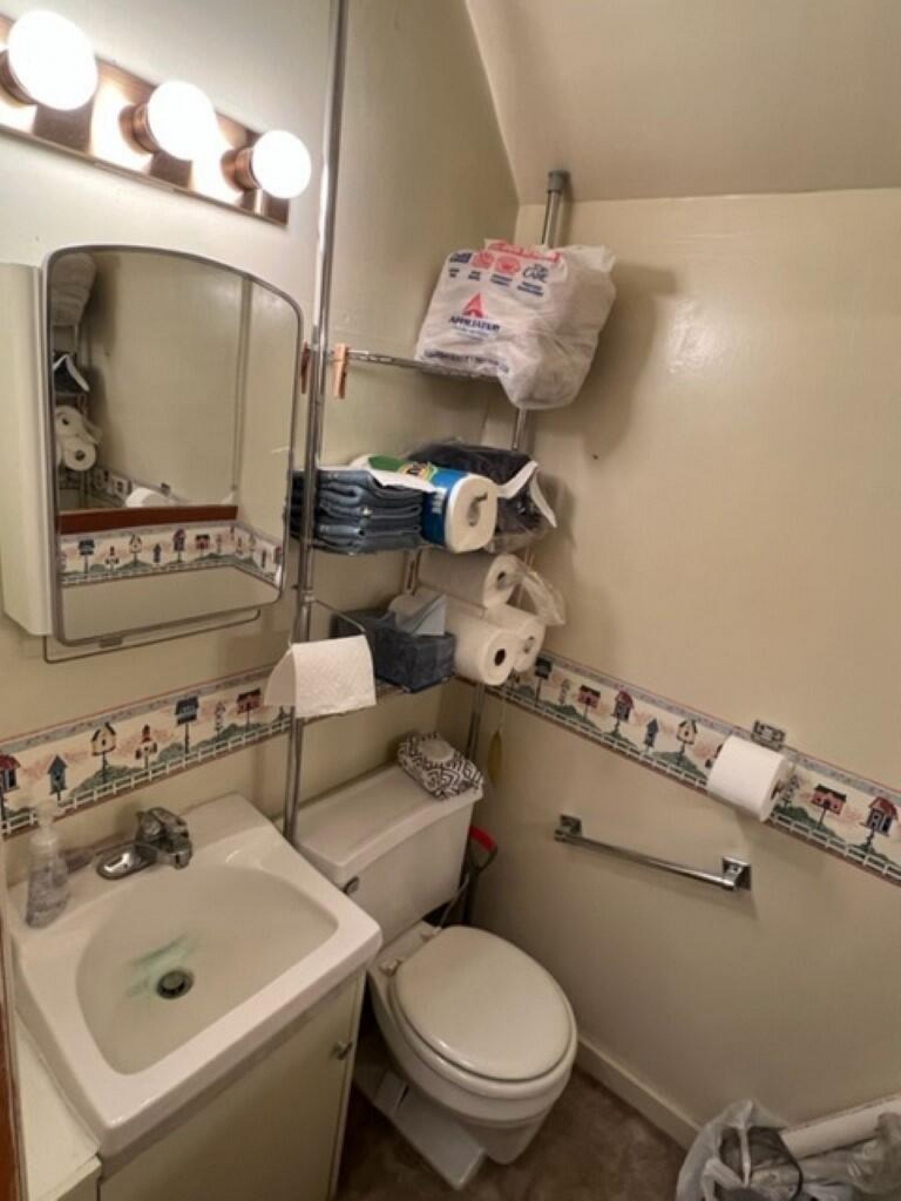 204 Main Avenue, Sinai, SD 57061