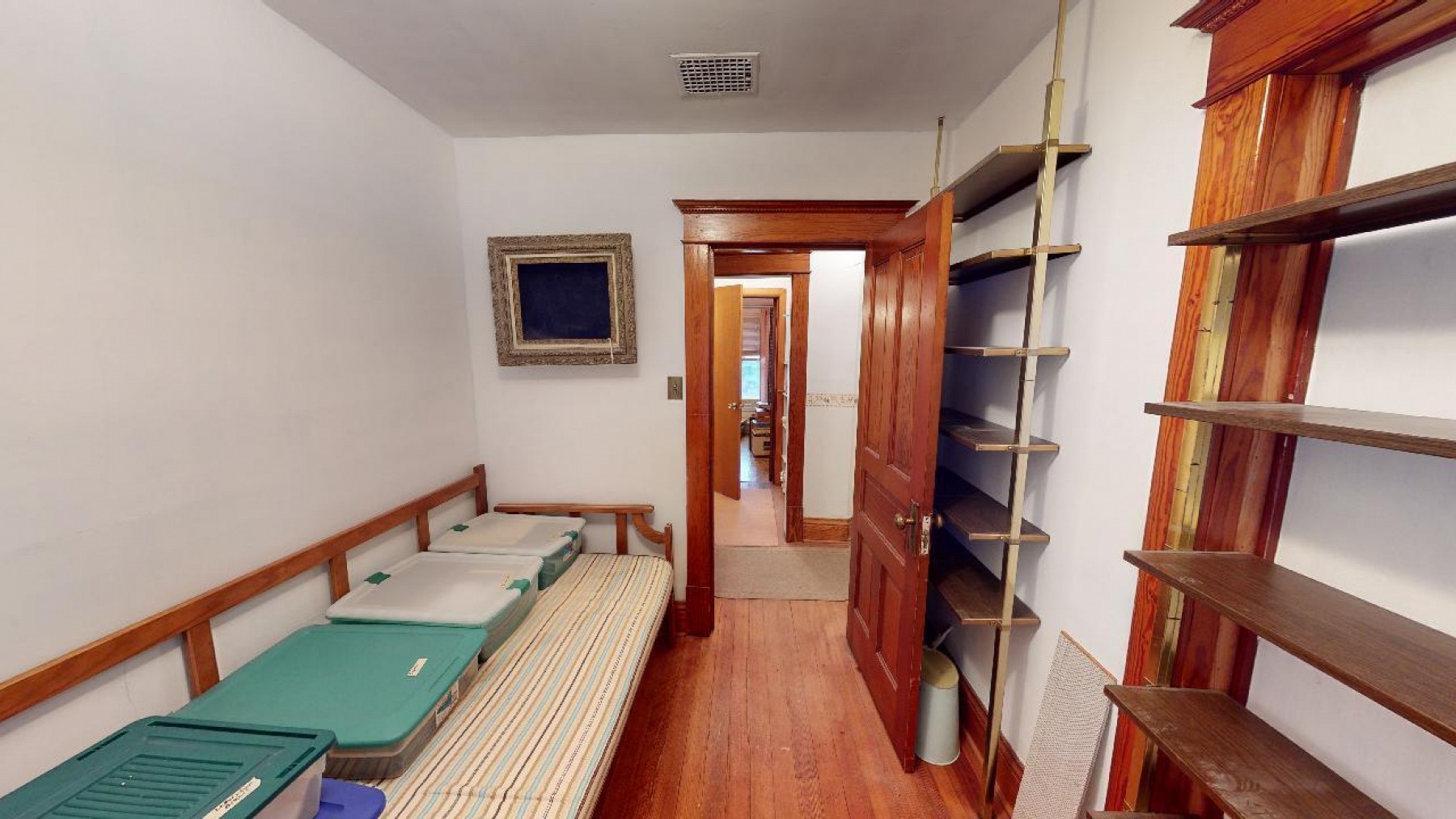 204 Main Avenue, Sinai, SD 57061