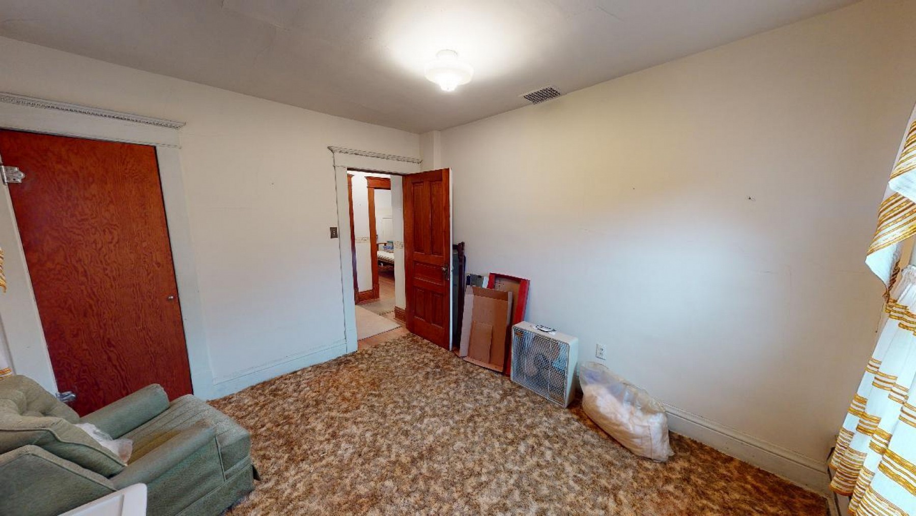 204 Main Avenue, Sinai, SD 57061