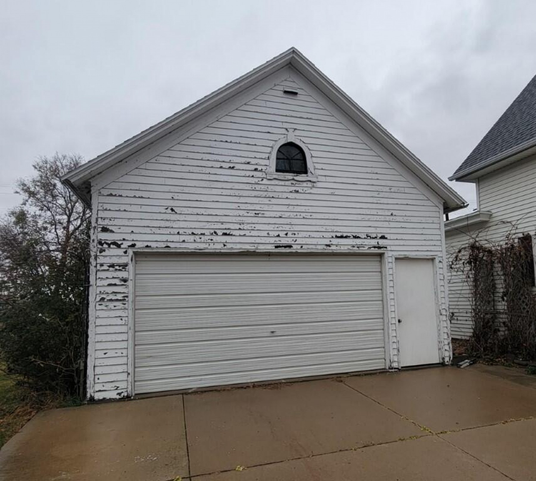 204 Main Avenue, Sinai, SD 57061