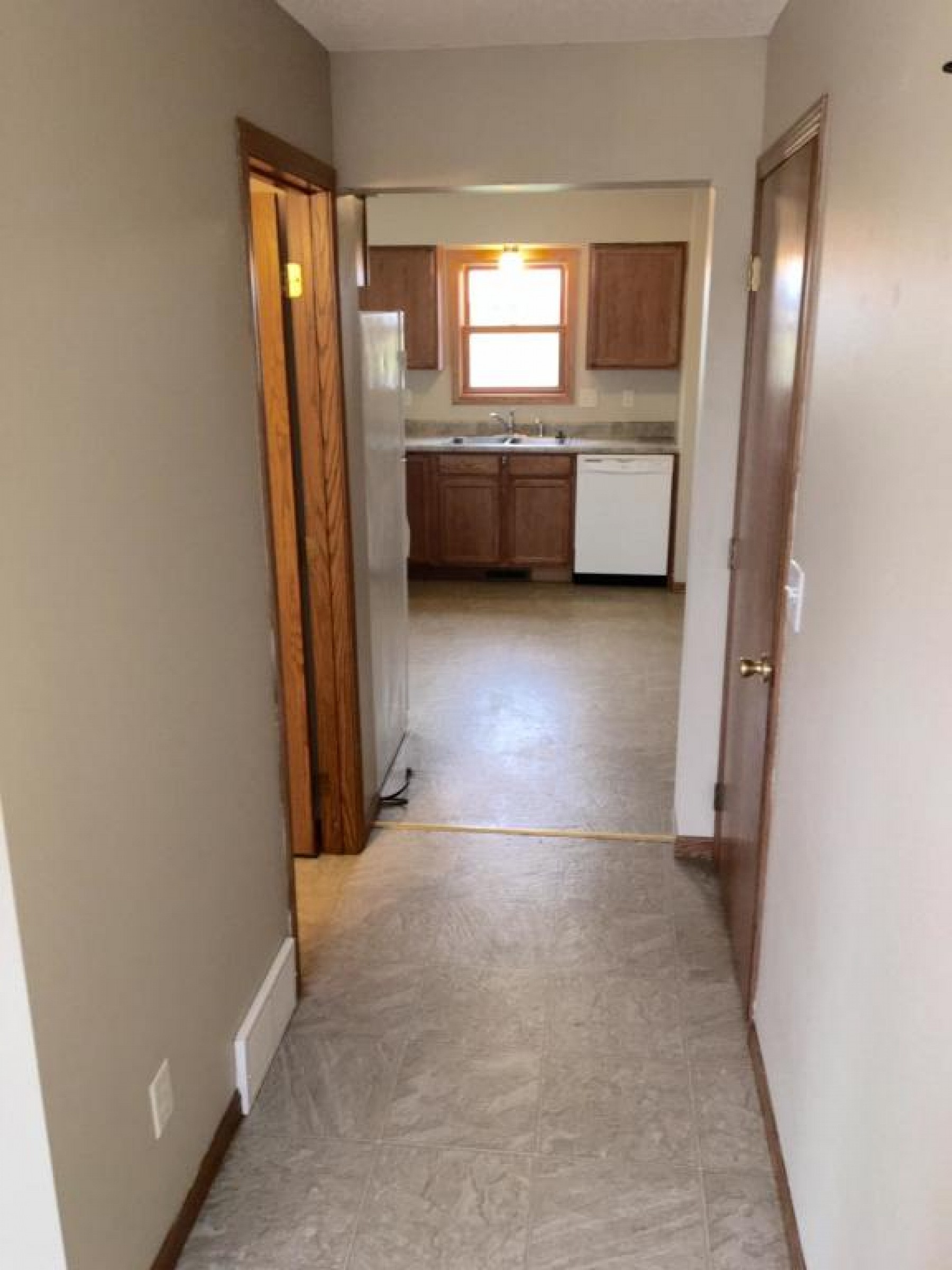 408 Kelsey Street, Elkton, SD 57026