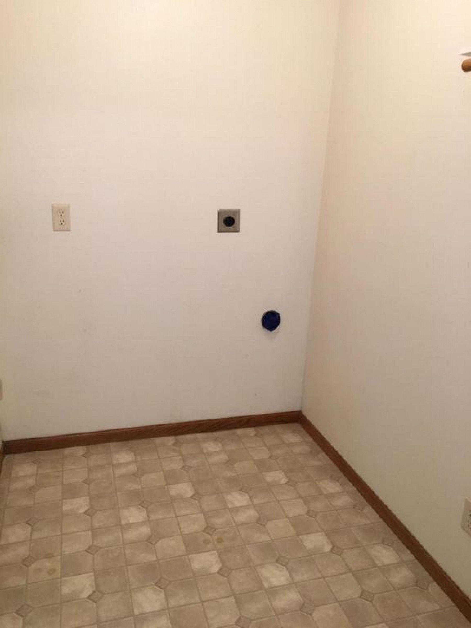 408 Kelsey Street, Elkton, SD 57026