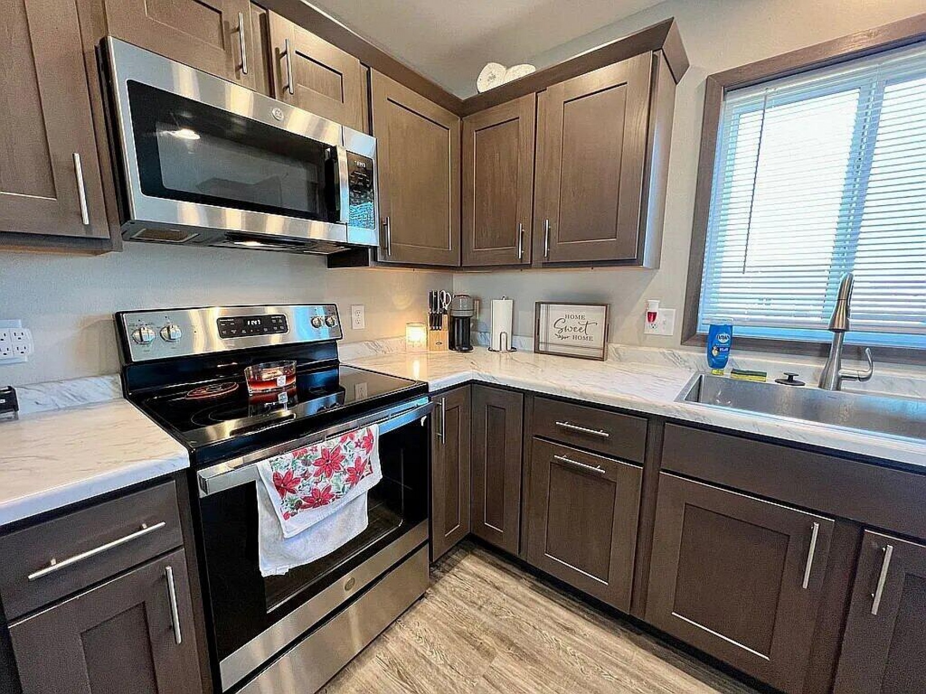 105 Ruth Avenue, Volga, SD 57071